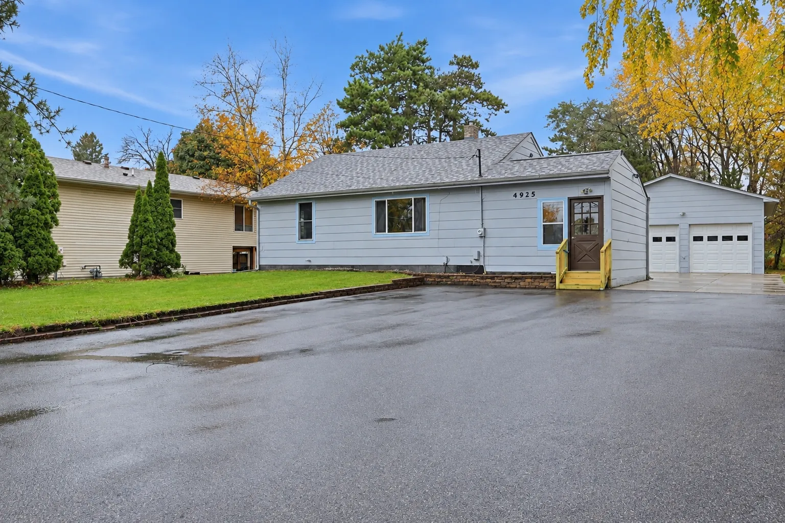 Photo 1 of 4925 103rd Ne Lane