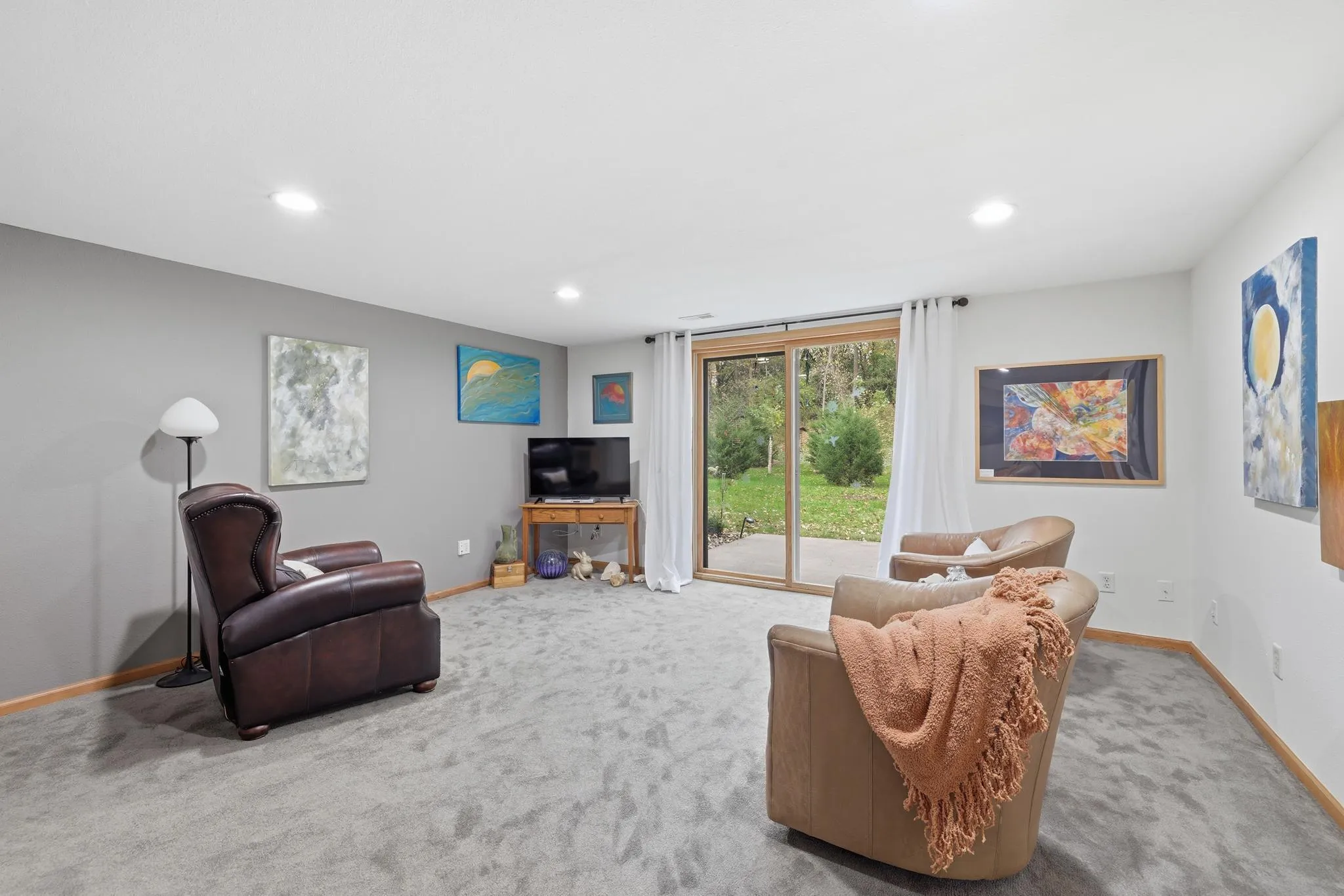 Photo 16 of 1739 97th Avenue