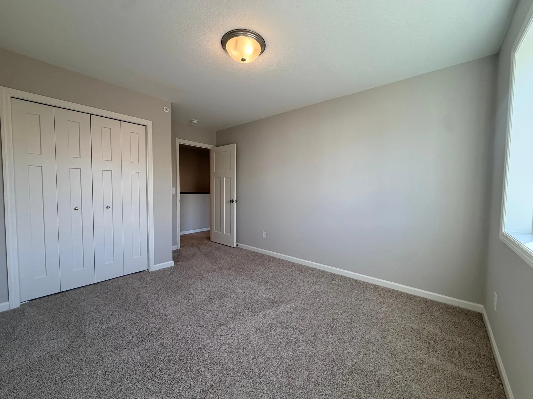 Photo 15 of 8824 Riverstone Ne Avenue