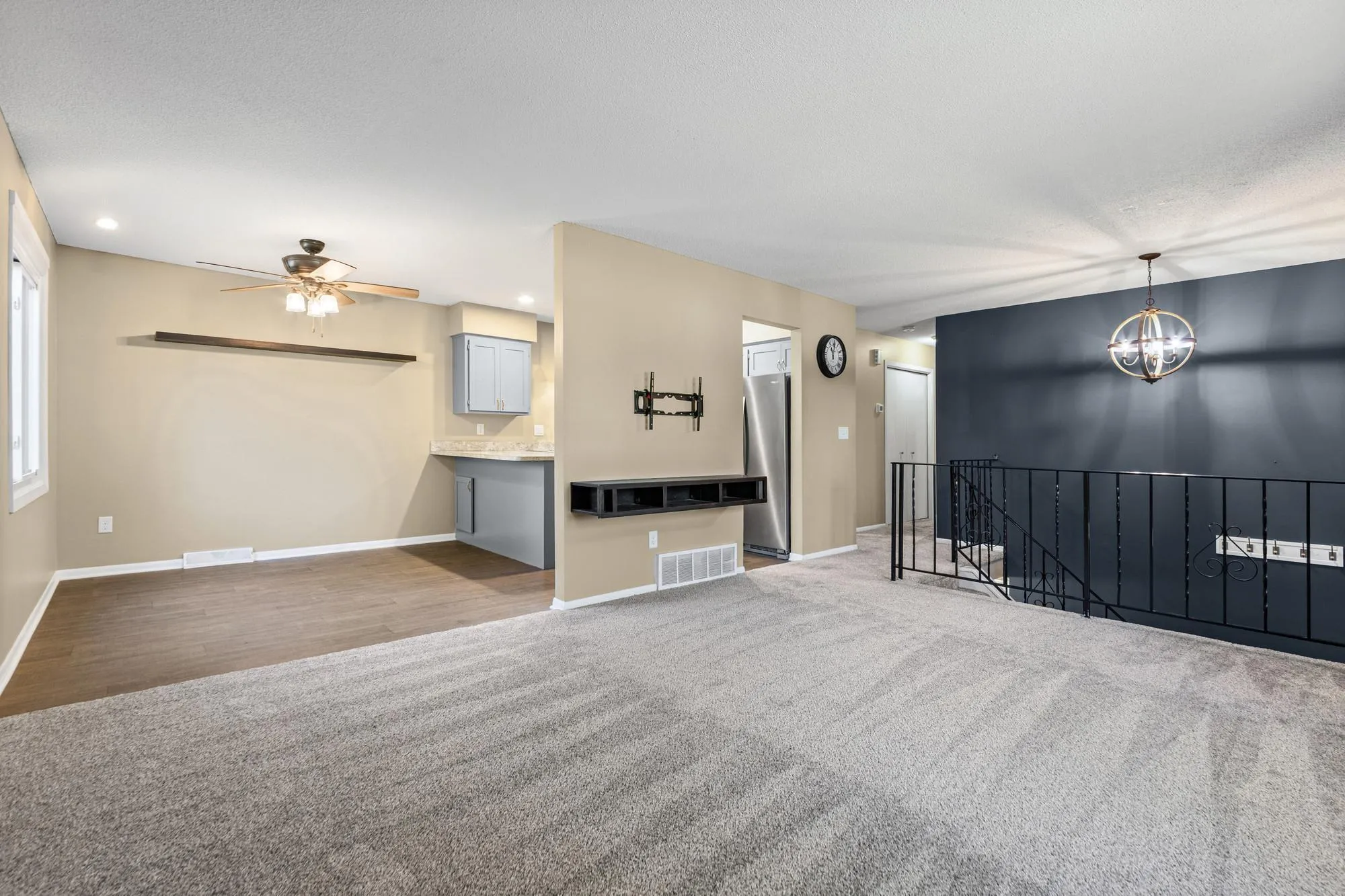 Photo 12 of 914 94th Ne Avenue