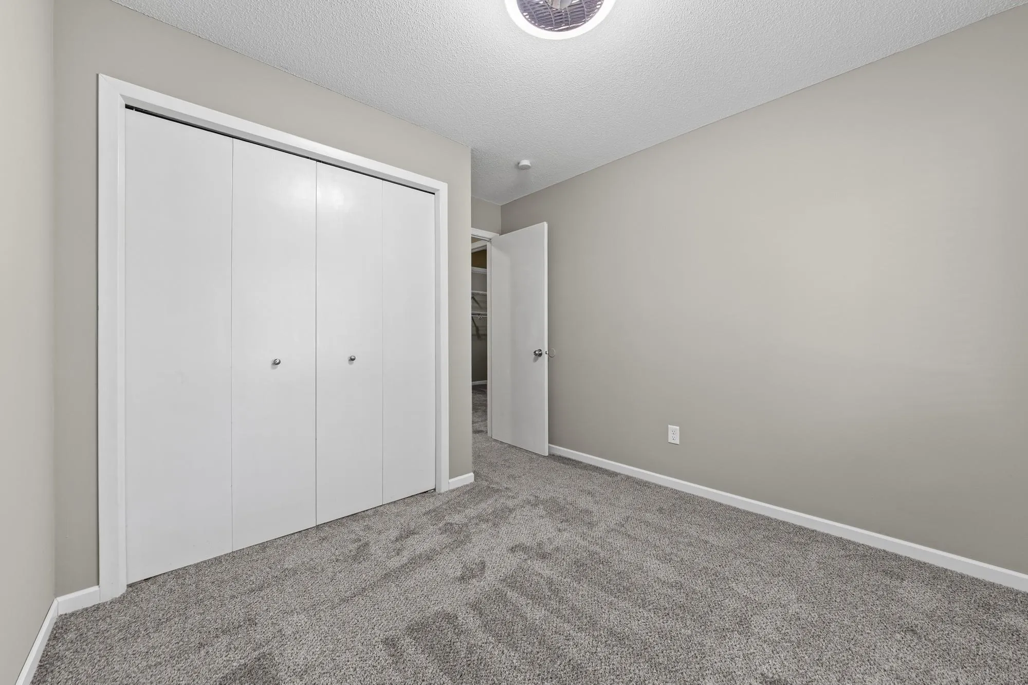 Photo 30 of 914 94th Ne Avenue