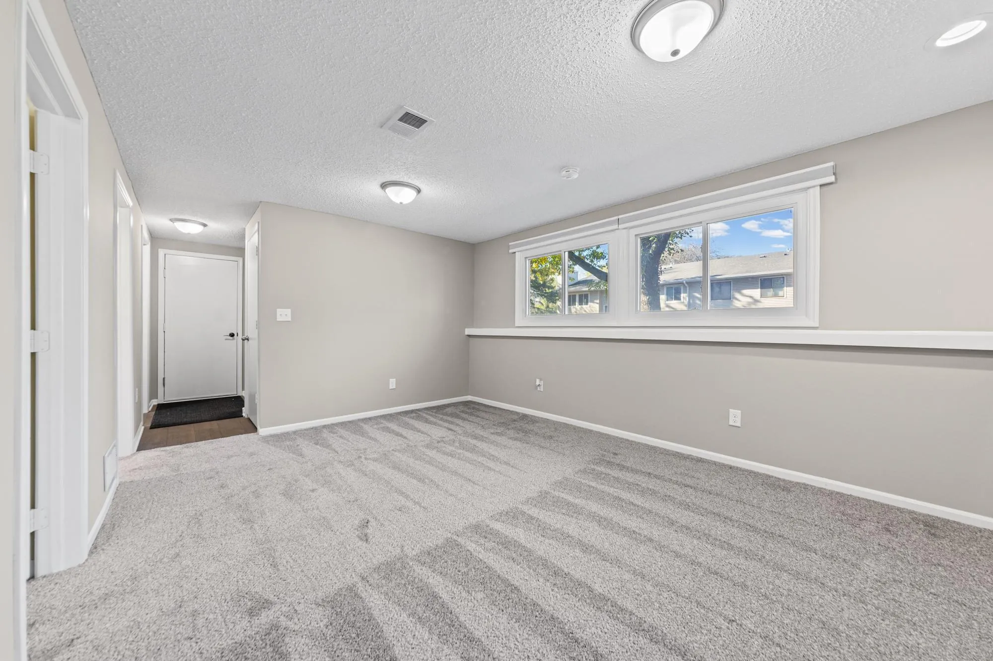 Photo 41 of 914 94th Ne Avenue