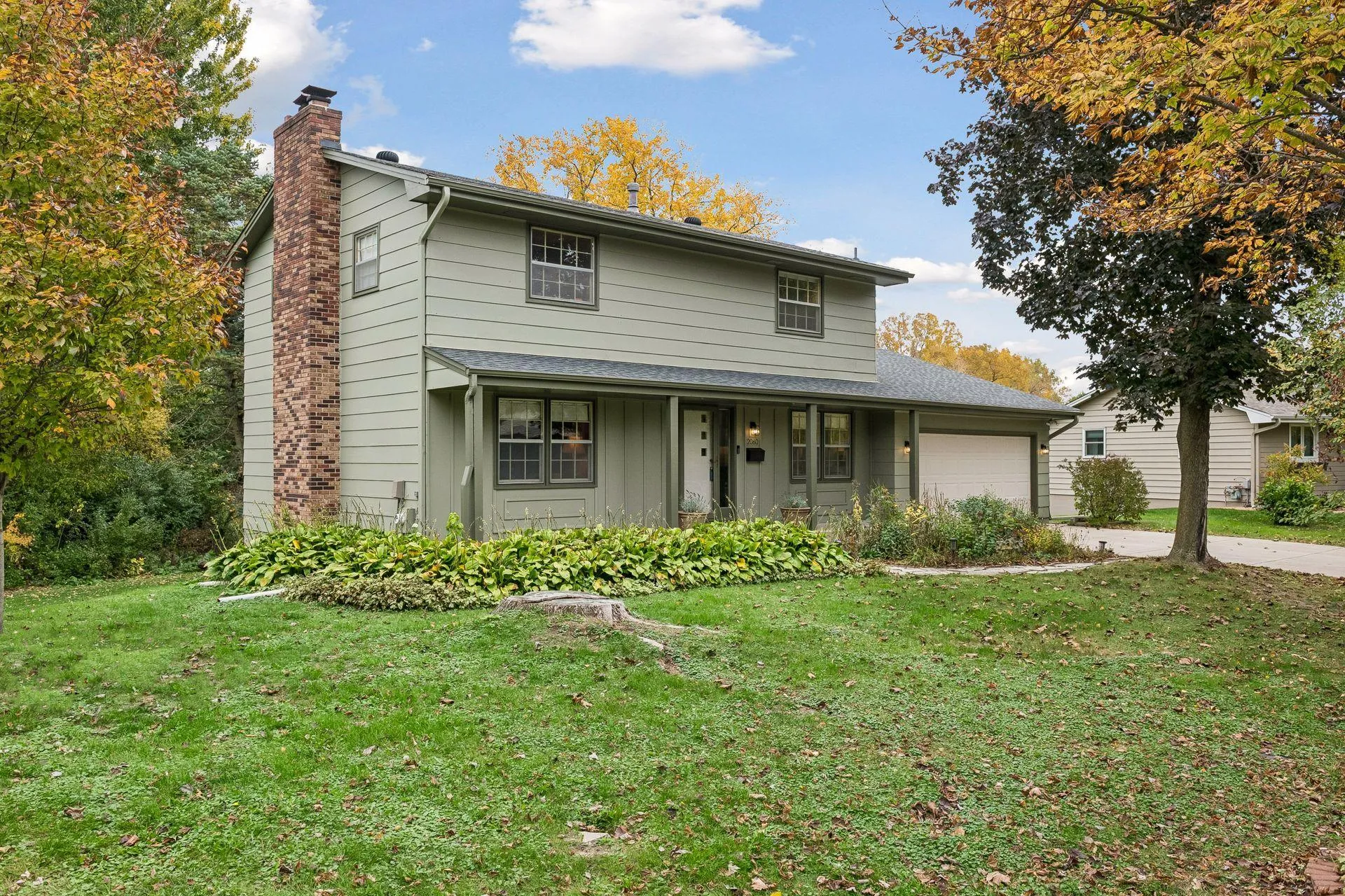 Photo 4 of 2060 Kelly Drive