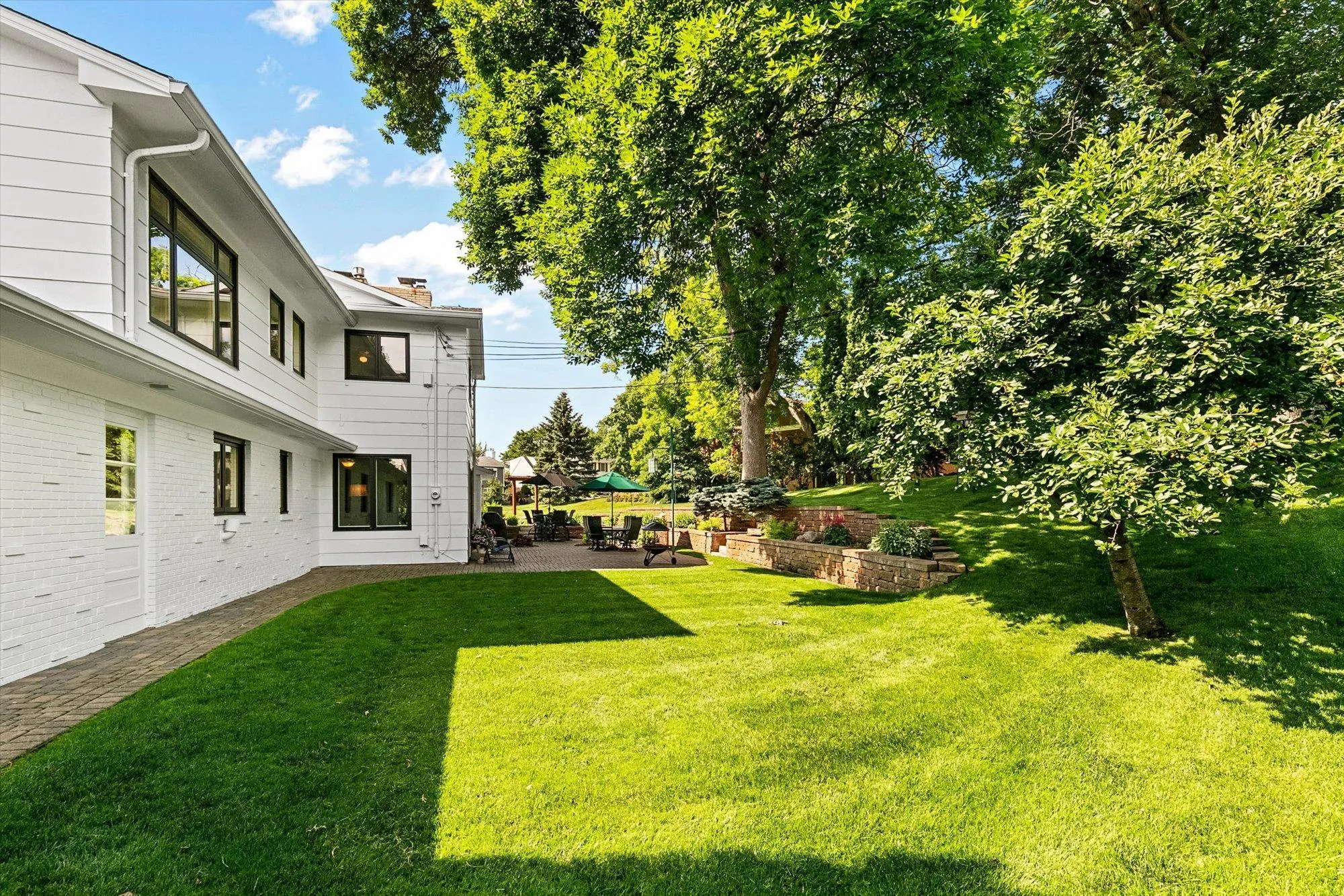 Photo 10 of 6716 W Shore Drive