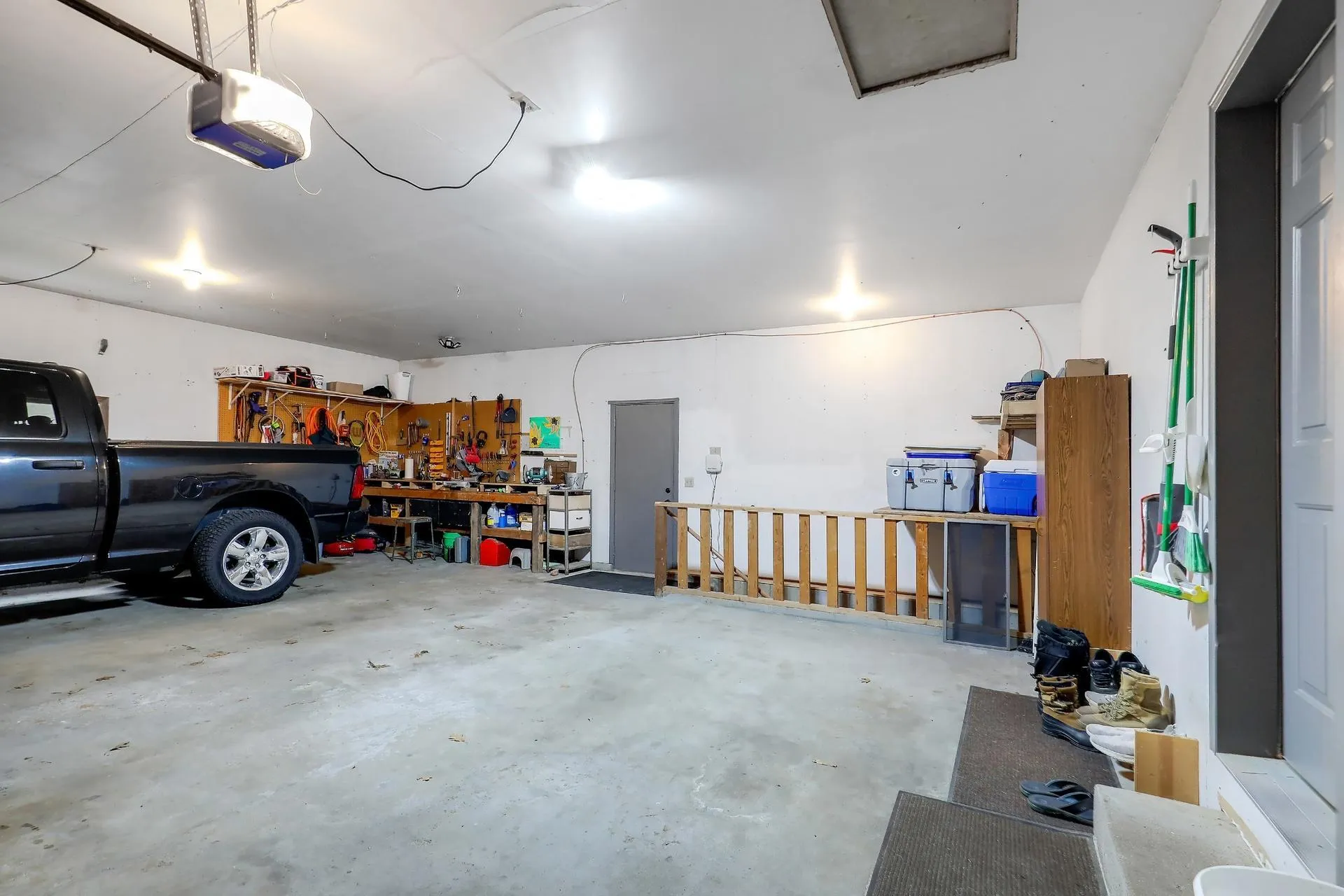 Photo 59 of 624 Hennes Avenue