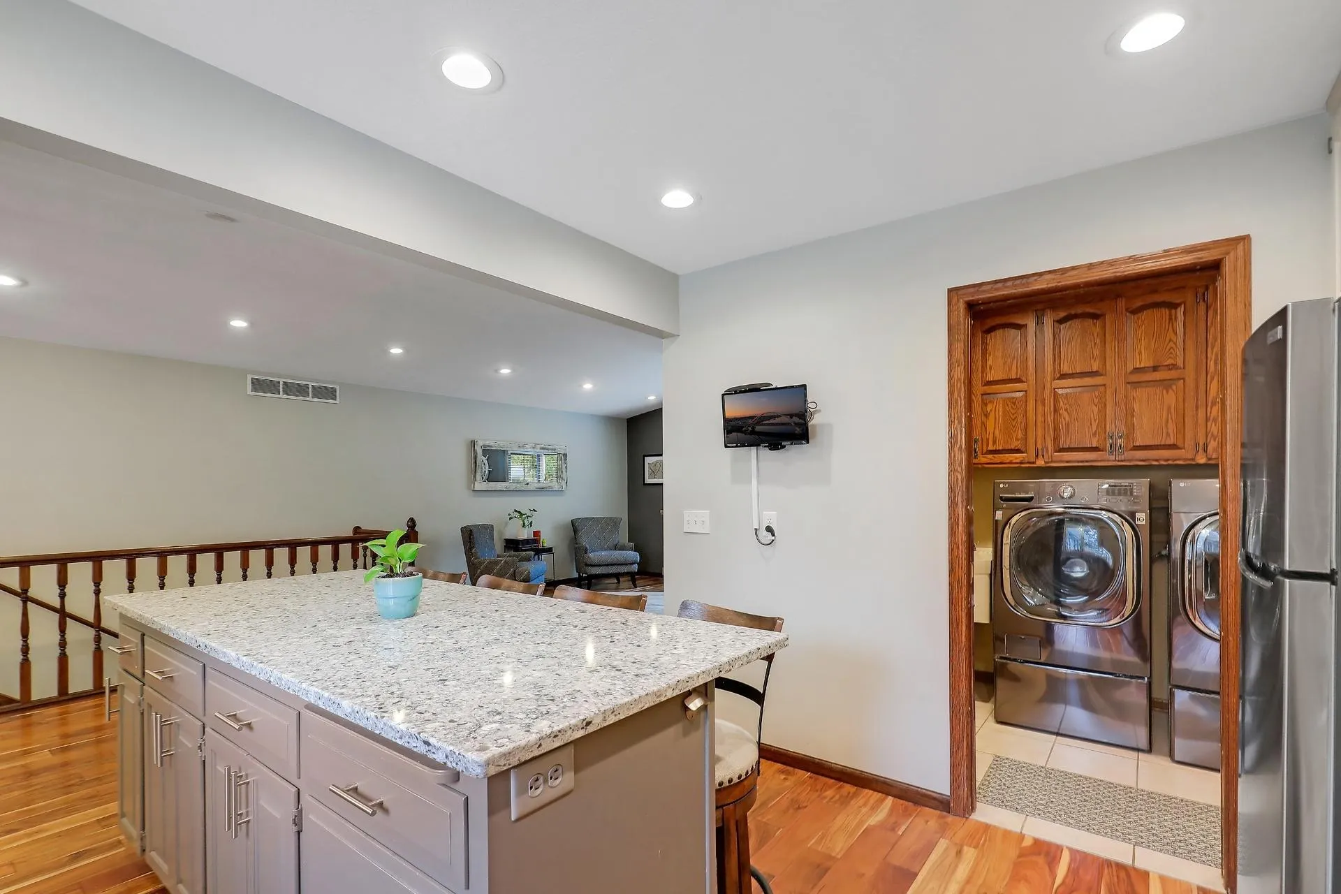 Photo 20 of 624 Hennes Avenue