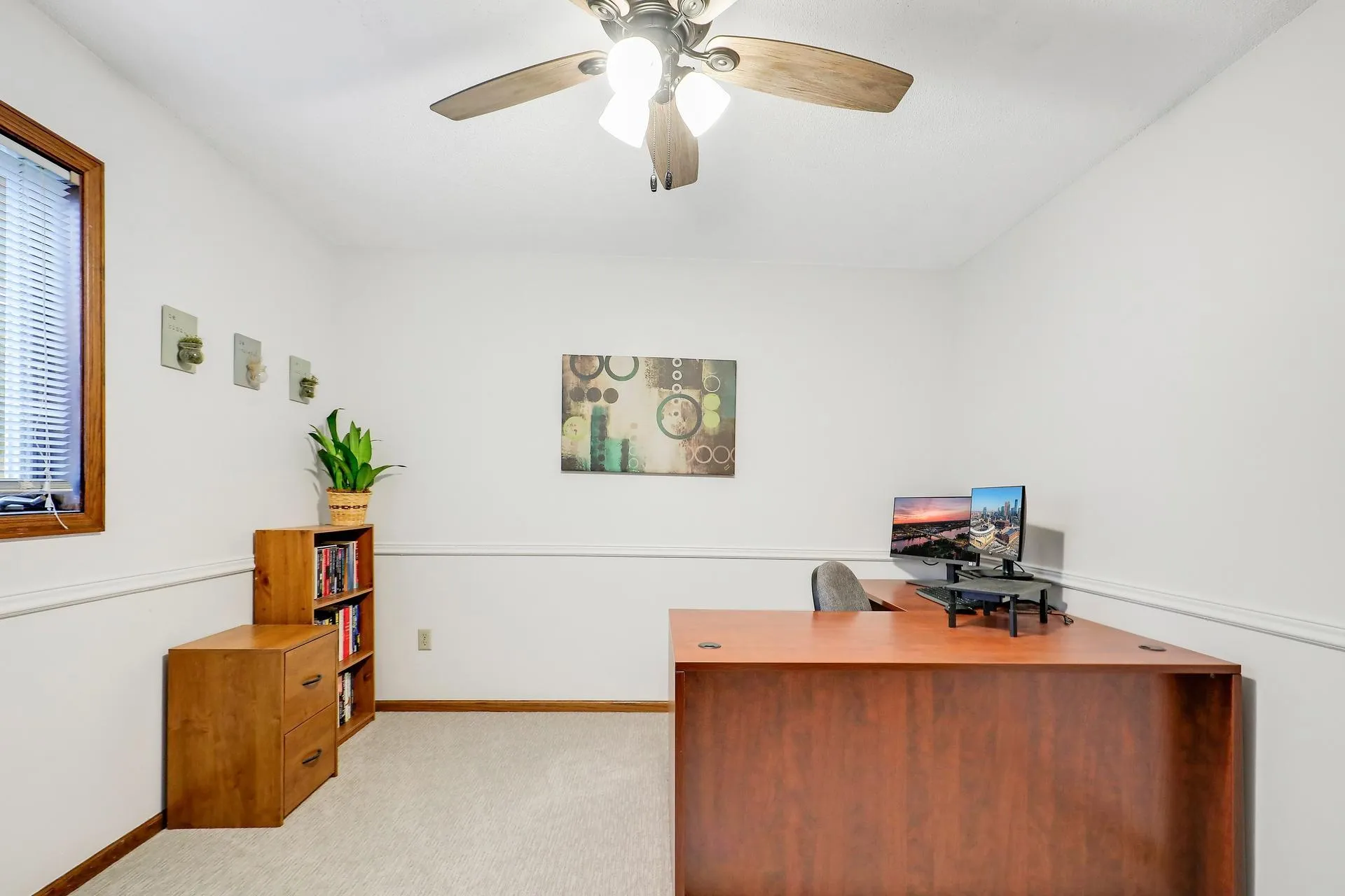 Photo 37 of 624 Hennes Avenue