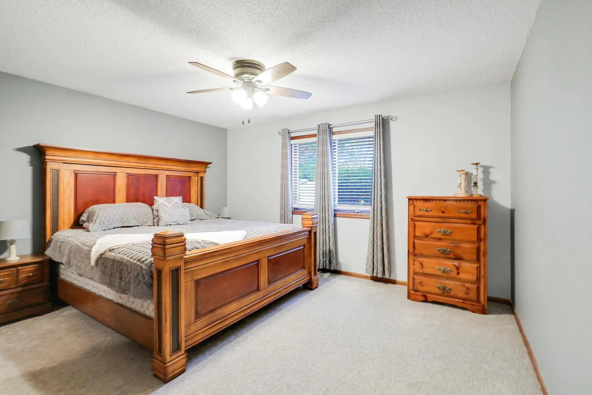 Photo 32 of 624 Hennes Avenue
