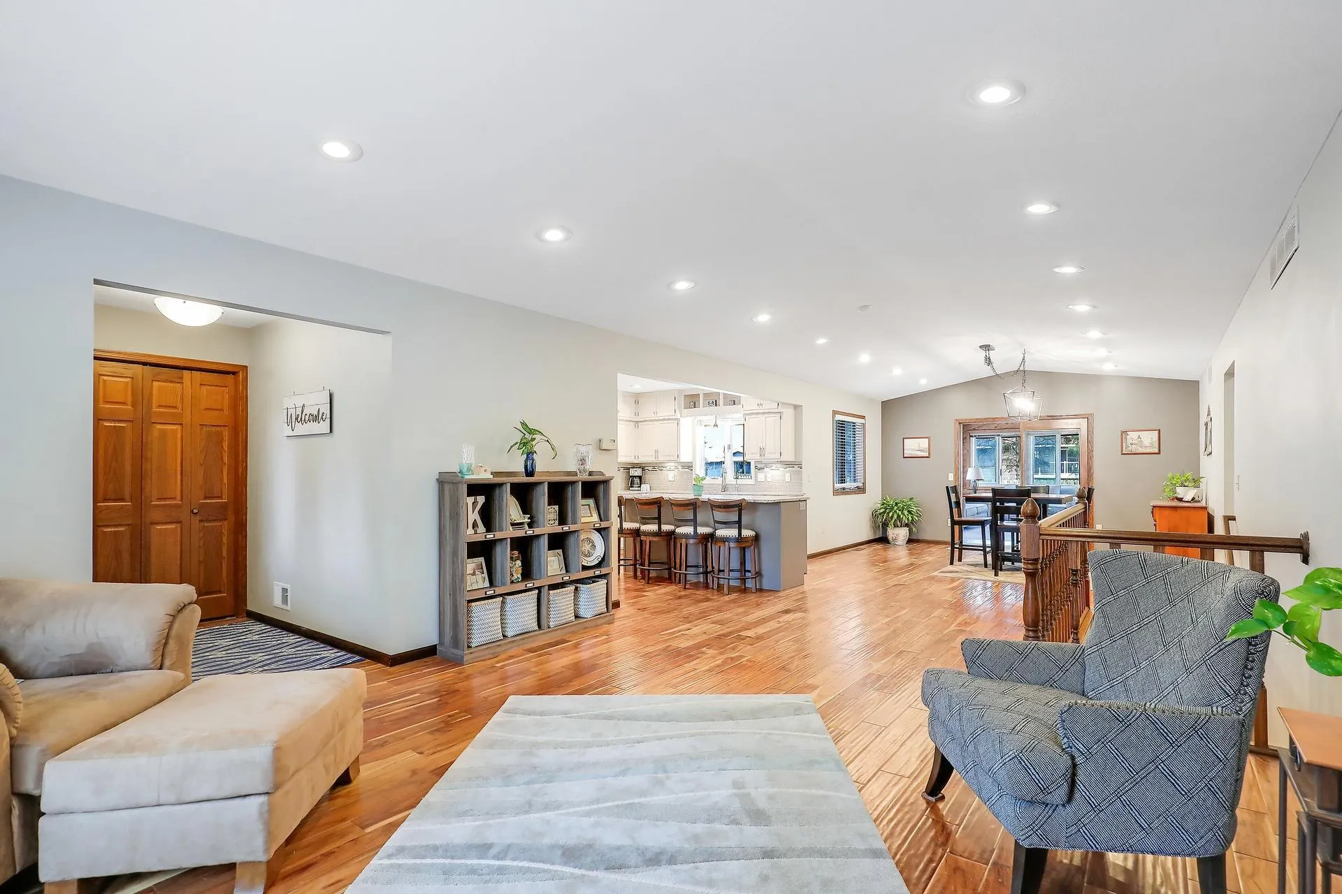 Photo 12 of 624 Hennes Avenue