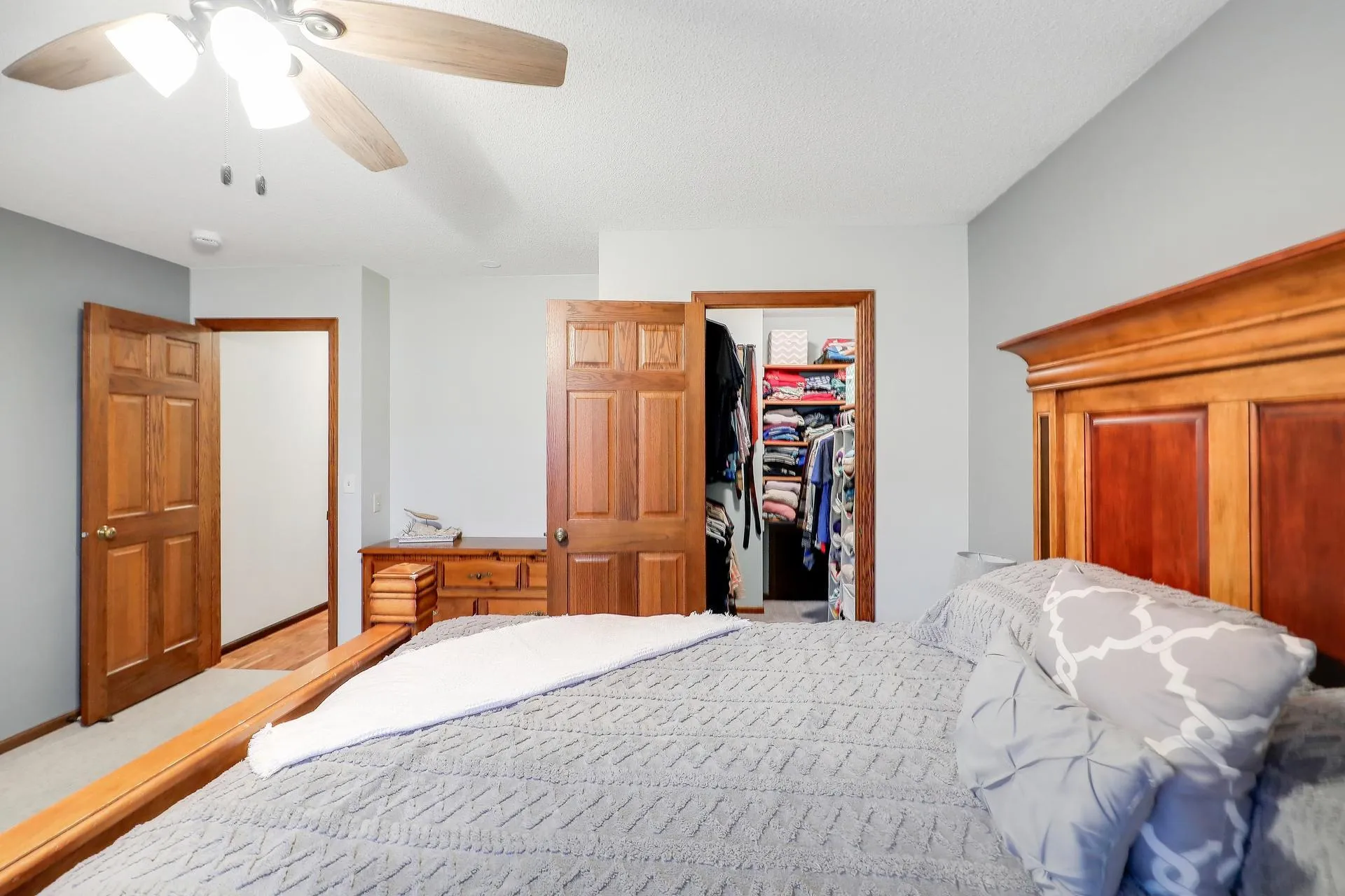 Photo 35 of 624 Hennes Avenue