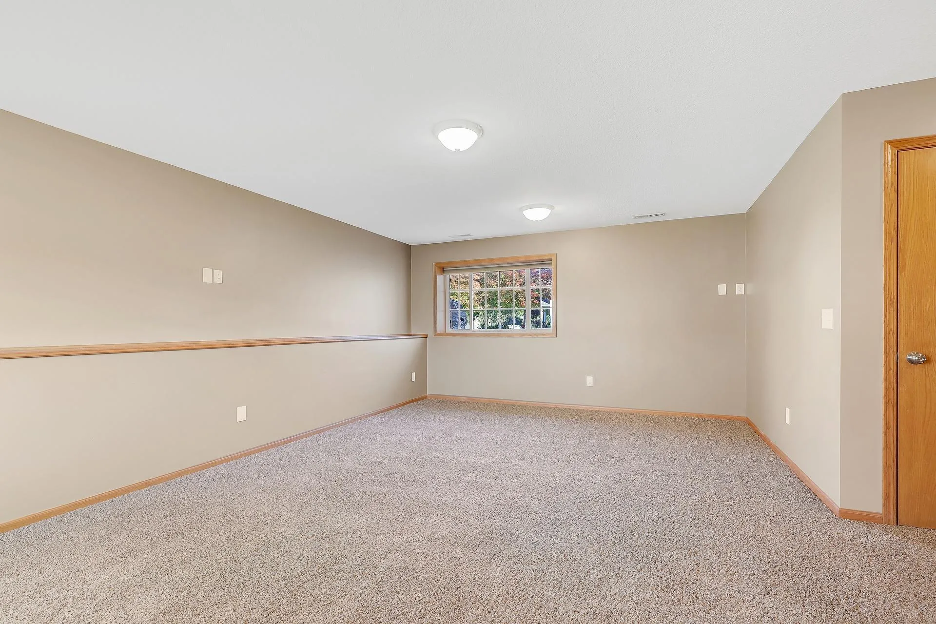Photo 27 of 890 Newport Avenue