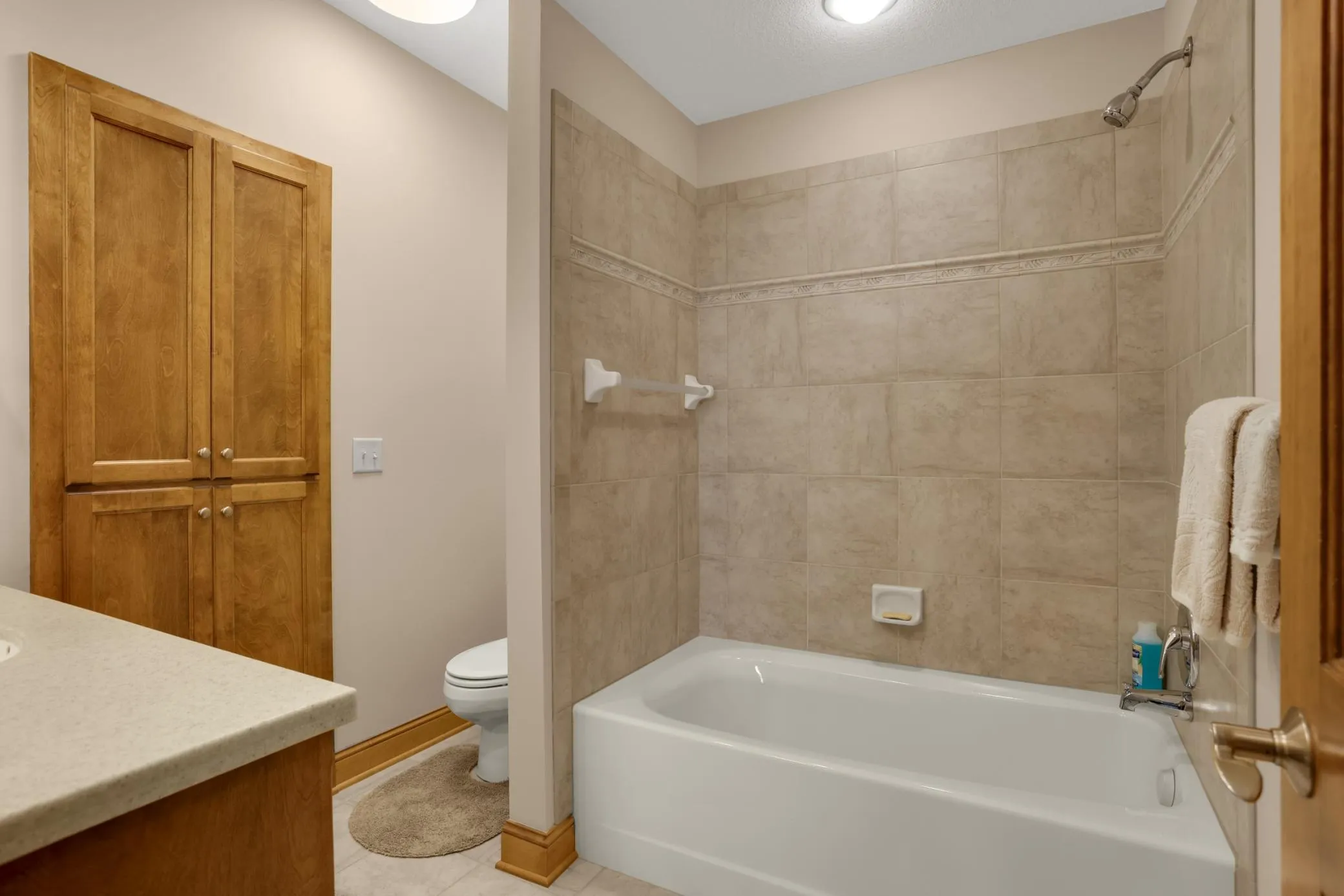 Photo 37 of 124 Stonebridge Road