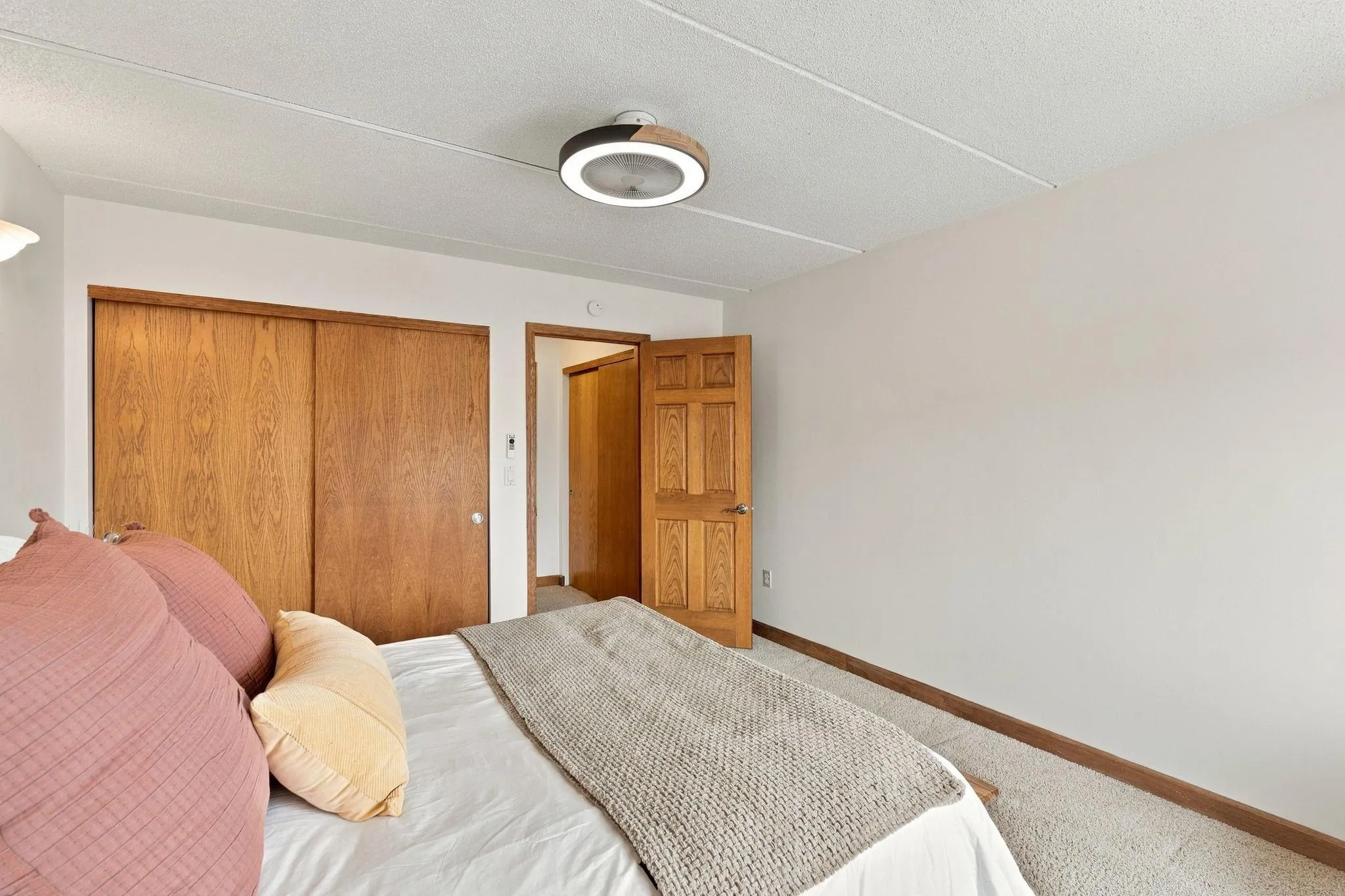 Photo 12 of 329 Geneva N Avenue Unit 307