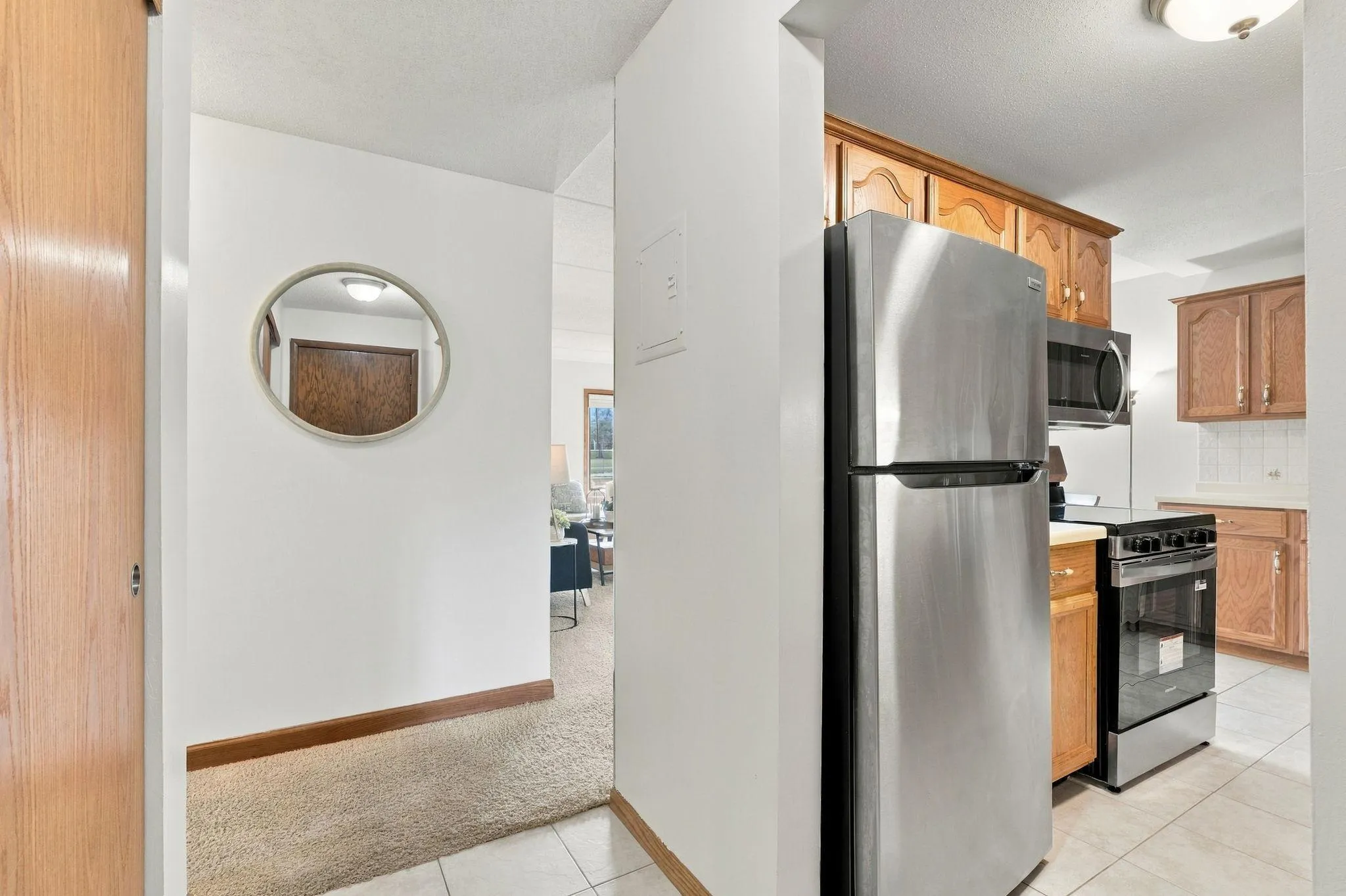Photo 6 of 329 Geneva N Avenue Unit 307