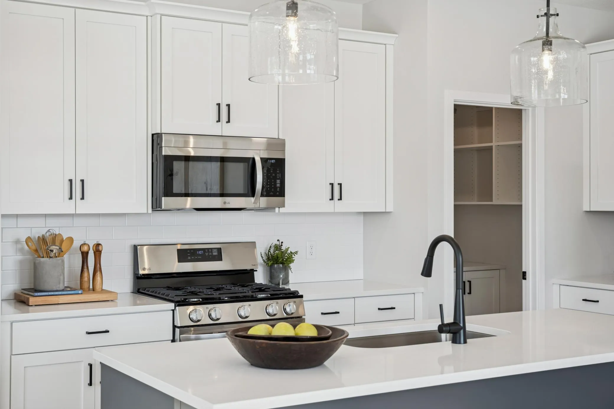 Photo 18 of 14703 Kingsview N Lane