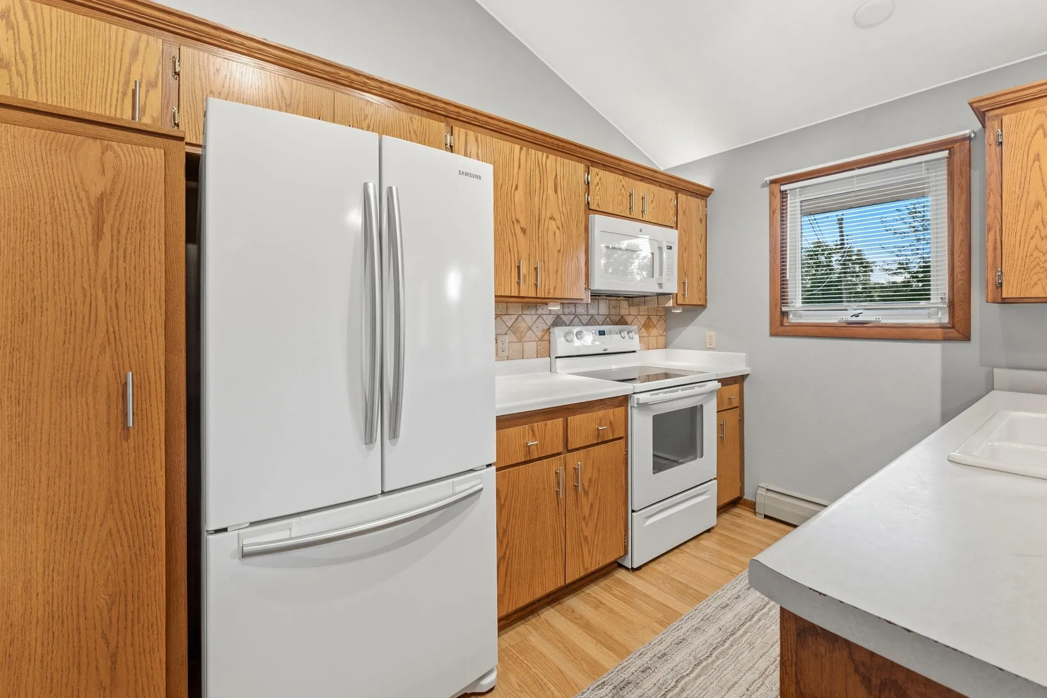 Photo 3 of 1403 8th S Avenue