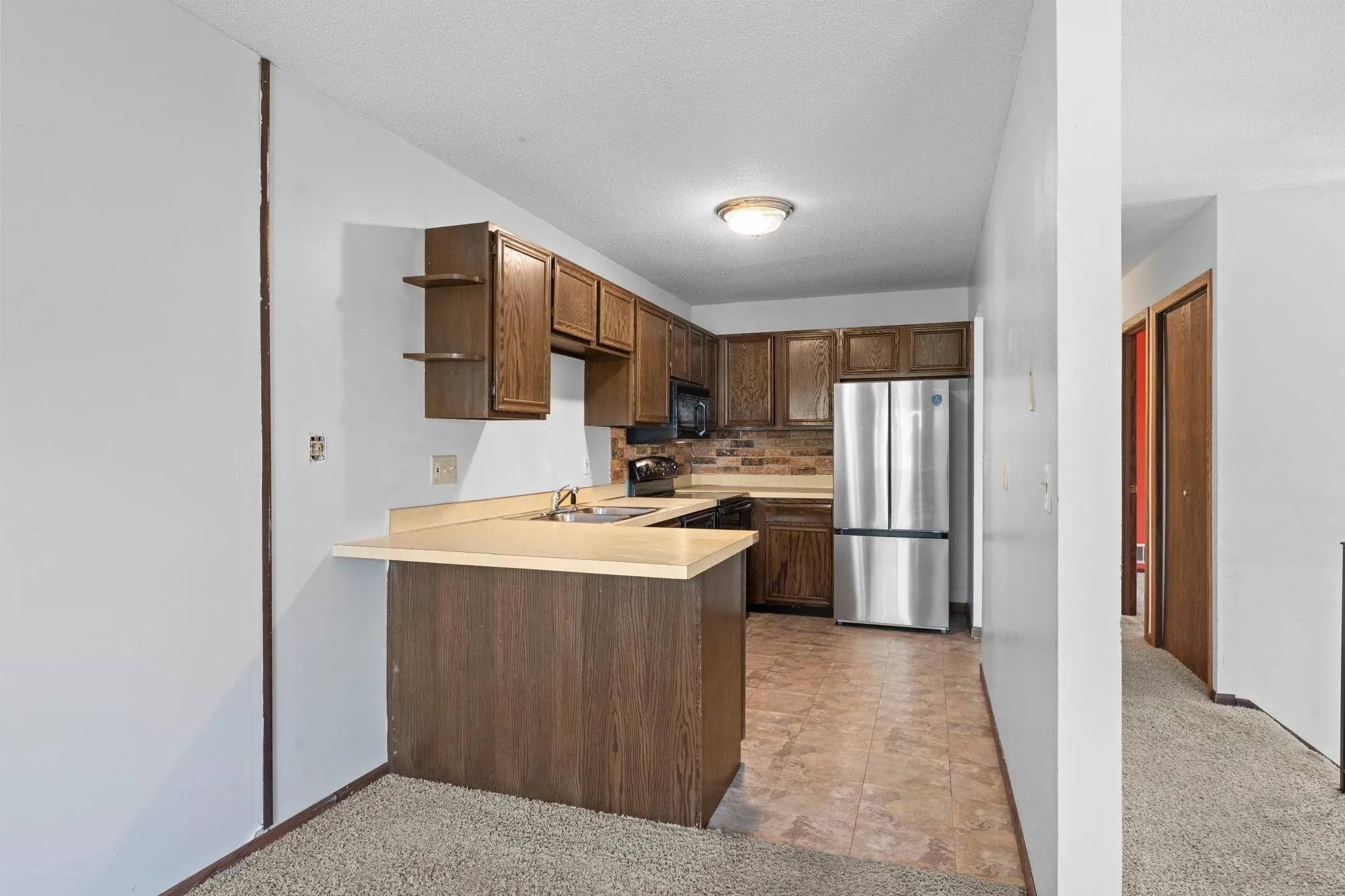 Photo 3 of 11971 71st N Avenue