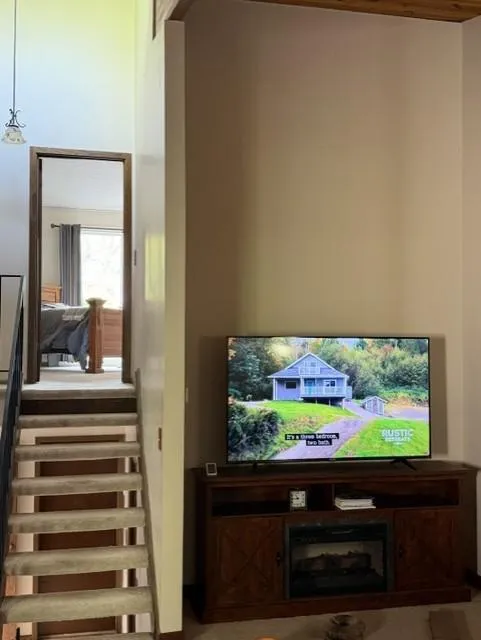 Photo 14 of 13799 Heywood Court