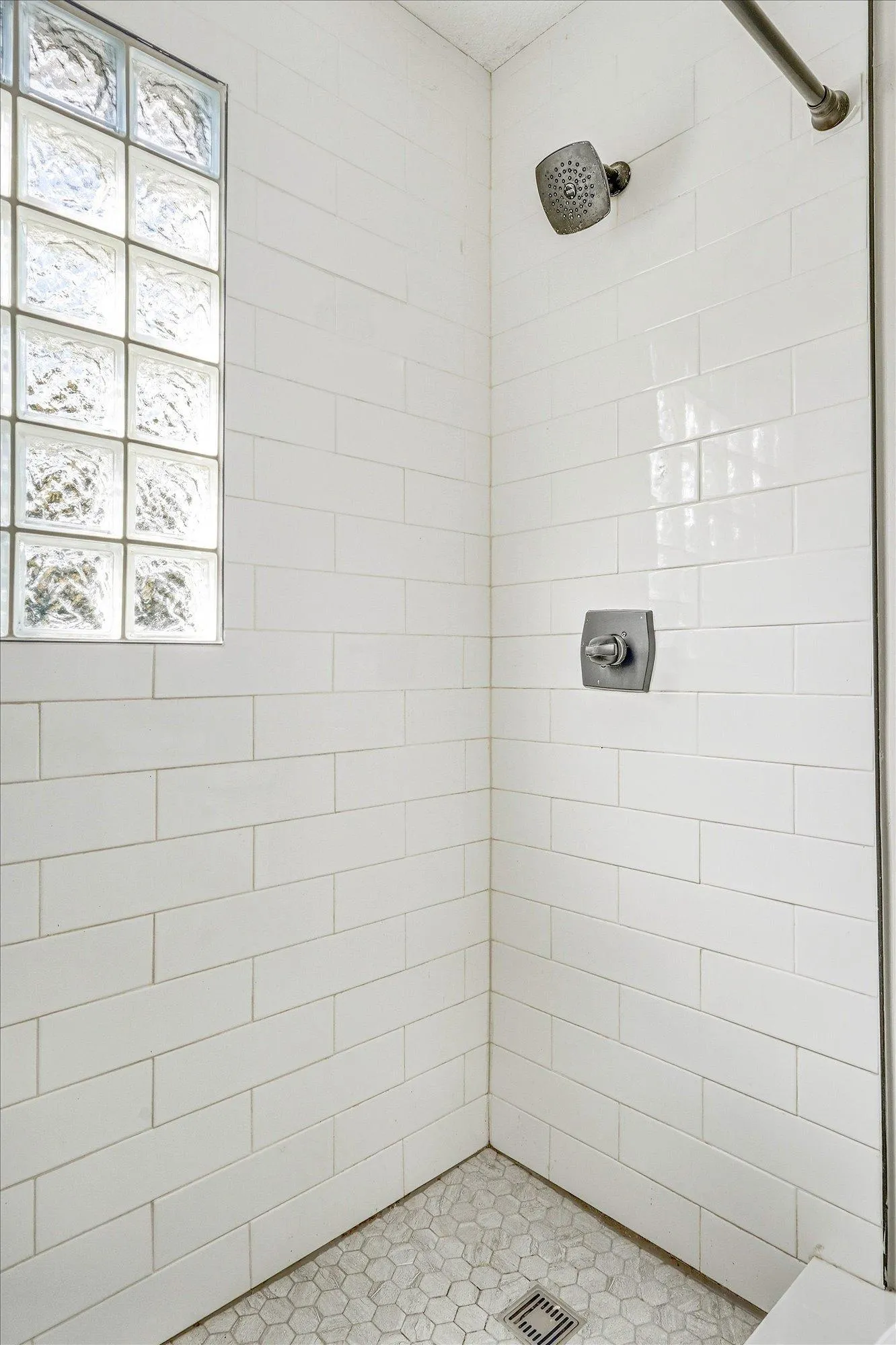 Photo 10 of 1812 9th Street