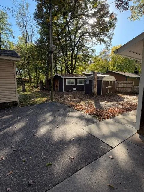 Photo 5 of 439 Forest Road