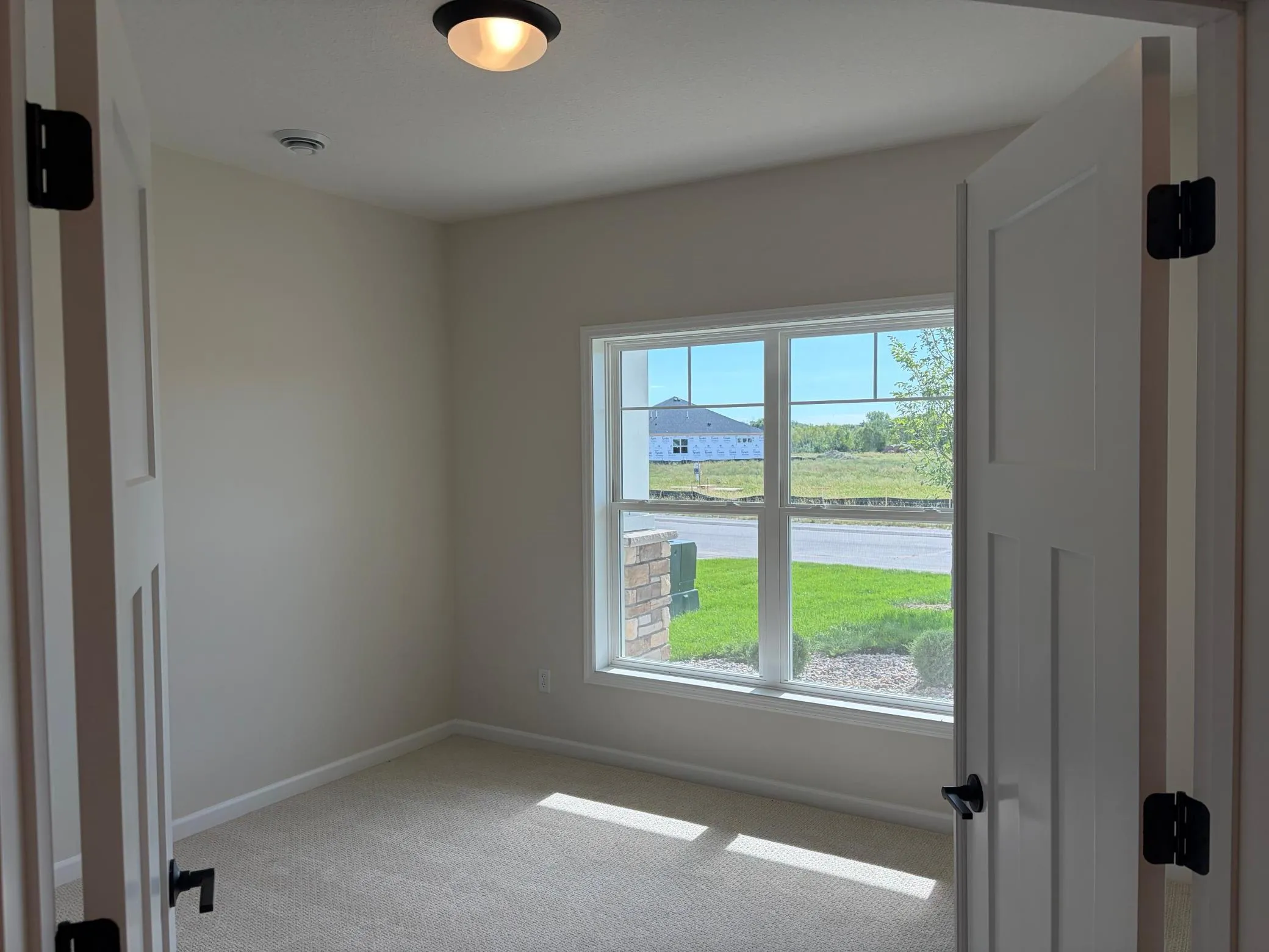 Photo 3 of 8212 Haywood Drive