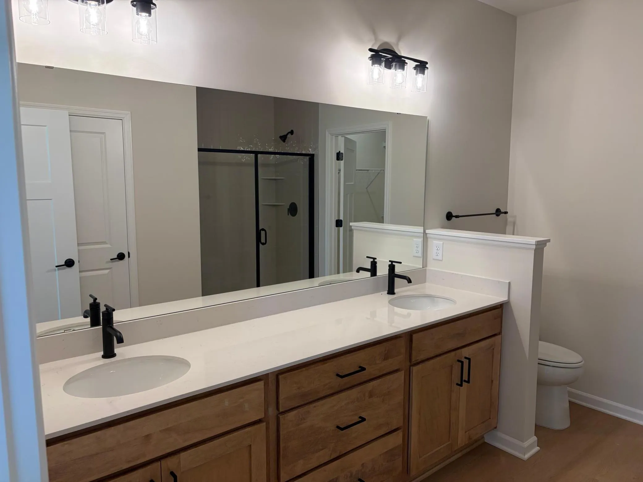 Photo 12 of 8212 Haywood Drive