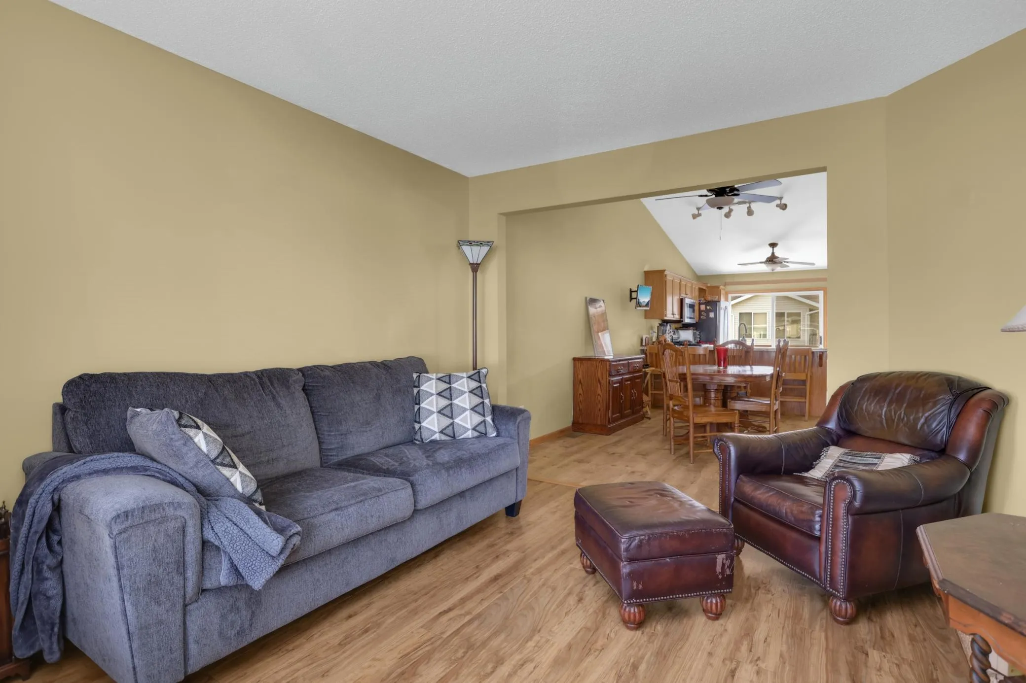 Photo 7 of 12818 Glen Court