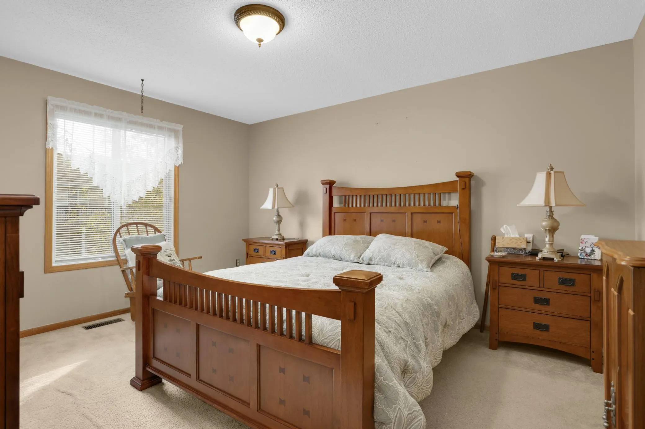 Photo 18 of 12818 Glen Court