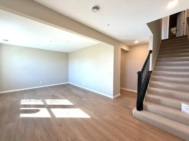 Photo 9 of 2279 Beechwood Avenue