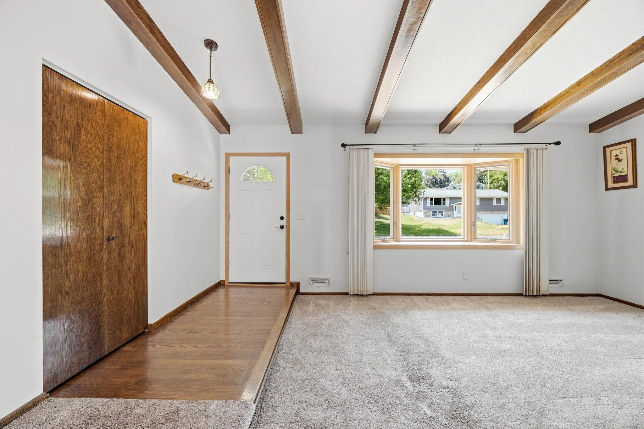 Photo 4 of 67 13th Sw Avenue