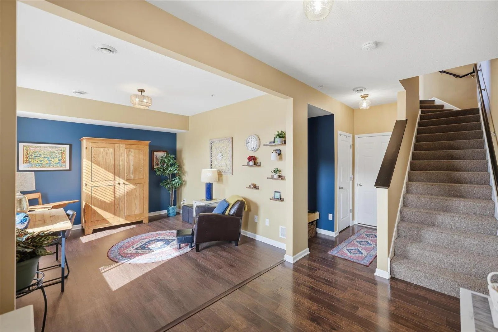 Photo 10 of 15466 Eames Way