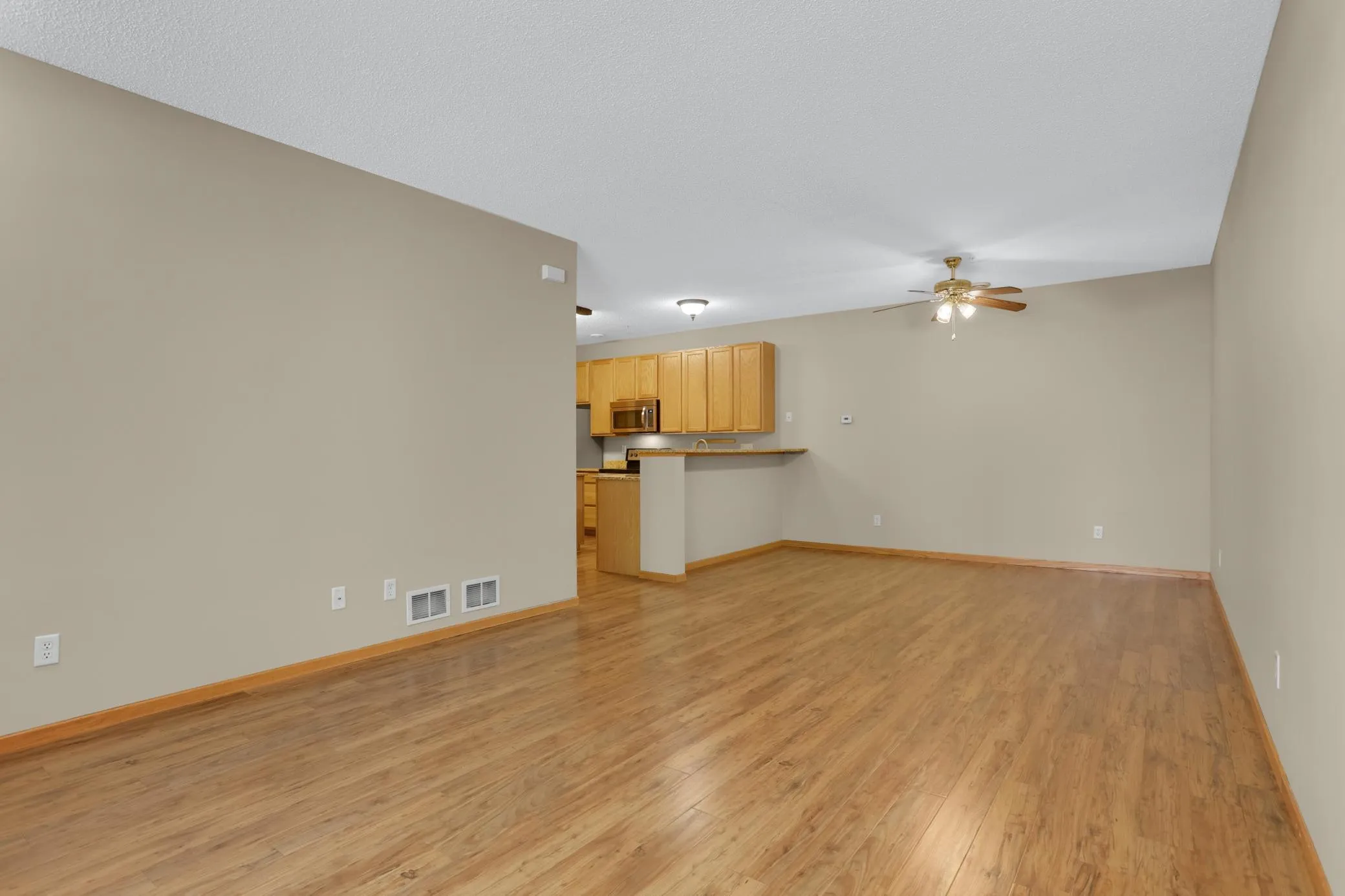 Photo 9 of 4703 Blaine Avenue