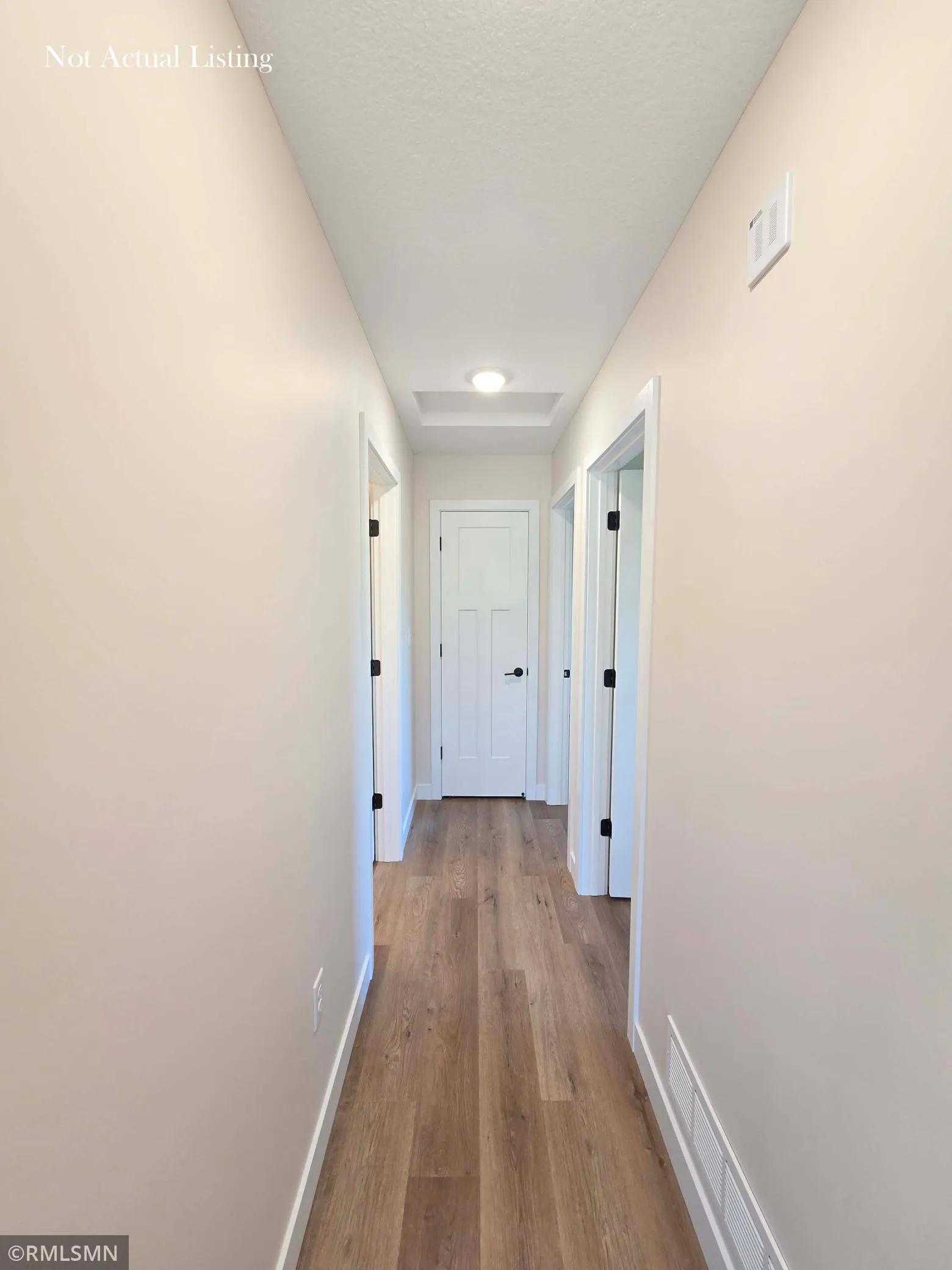 Photo 12 of 418 Finvold Street