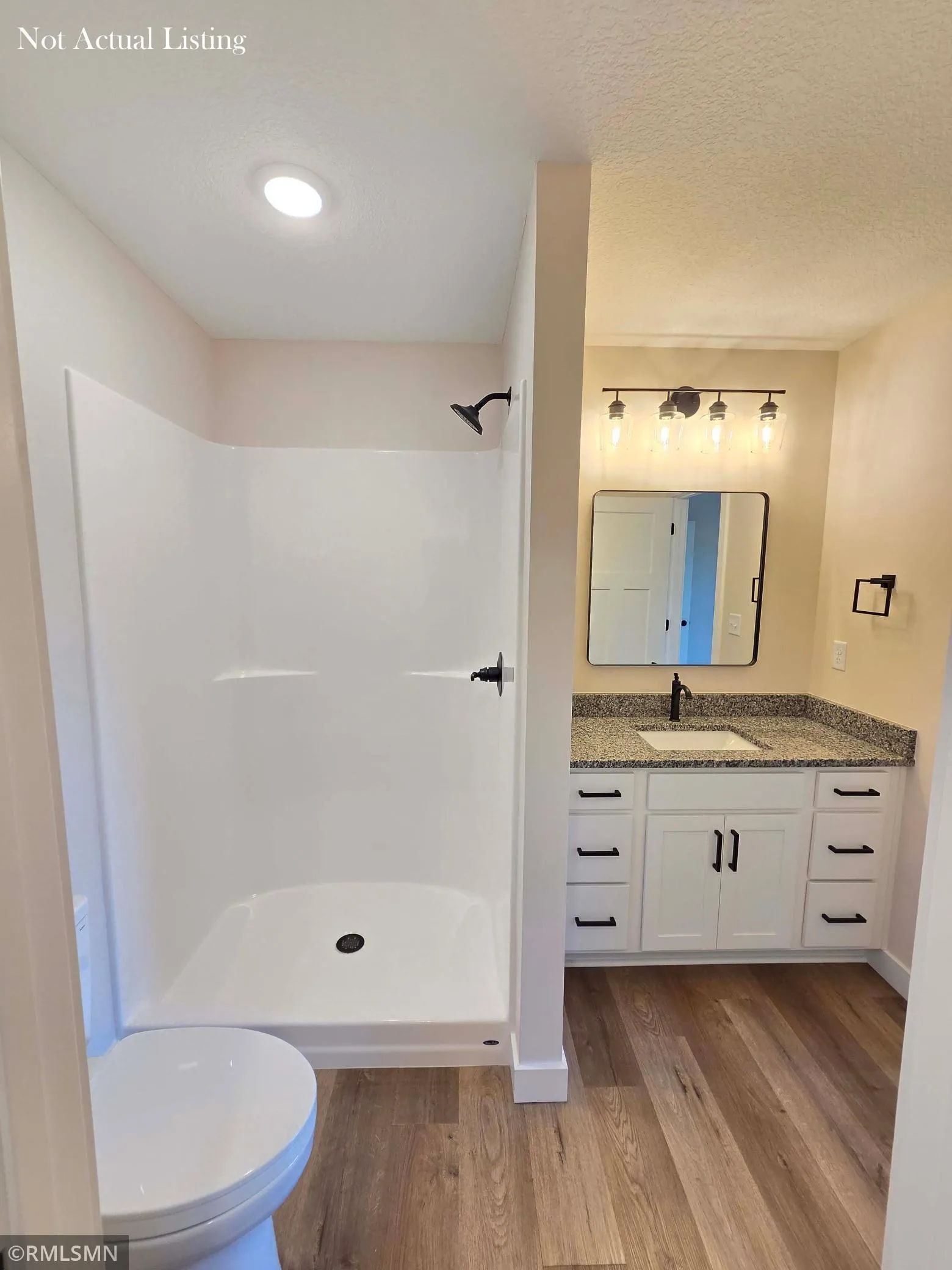 Photo 10 of 418 Finvold Street