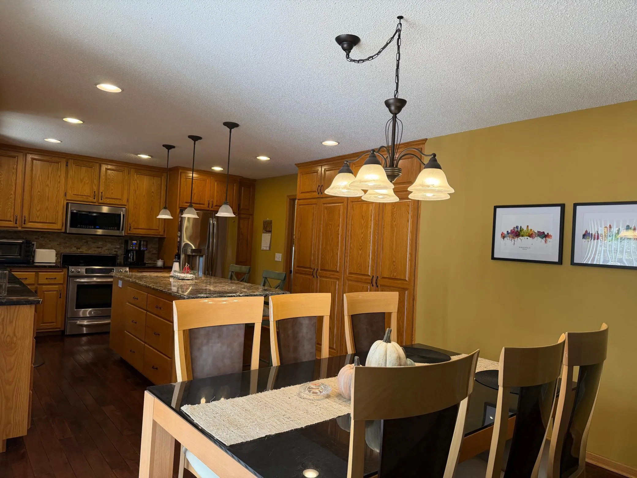 Photo 9 of 14729 Krypton Nw Street