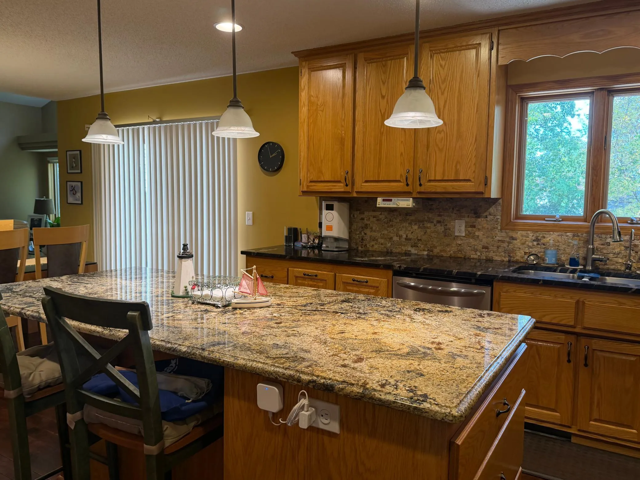 Photo 6 of 14729 Krypton Nw Street