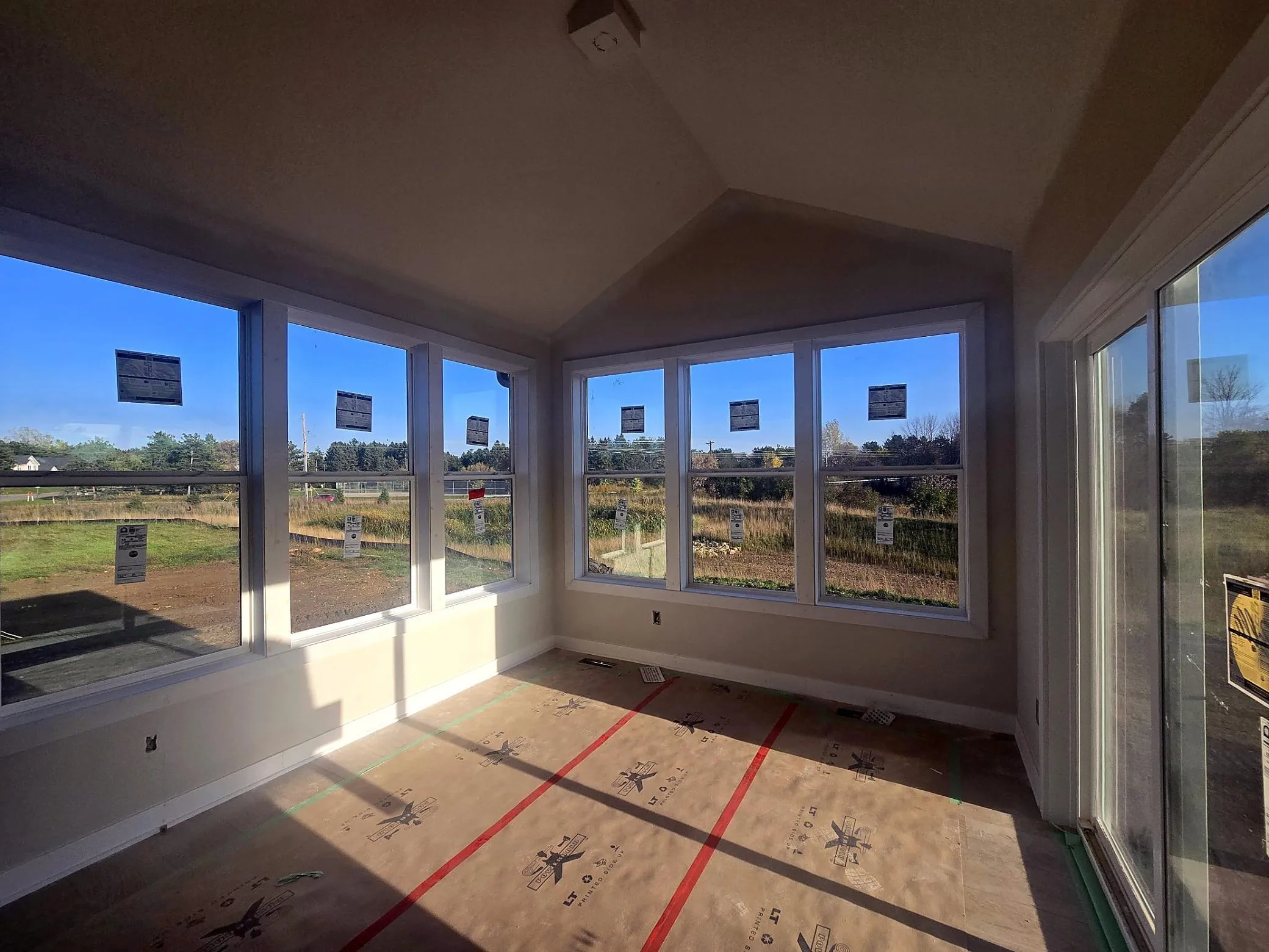 Photo 2 of 1514 Creekwood Drive