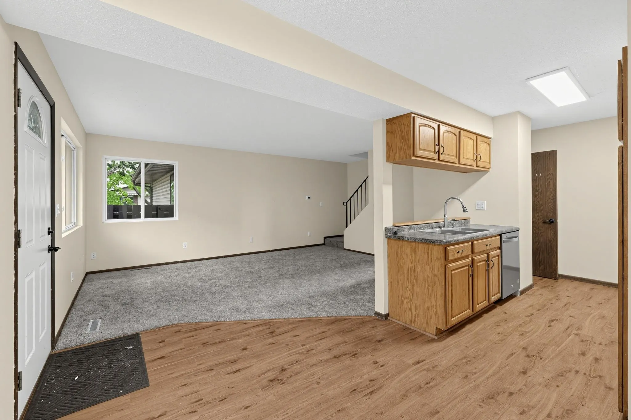 Photo 10 of 6444 84th N Court