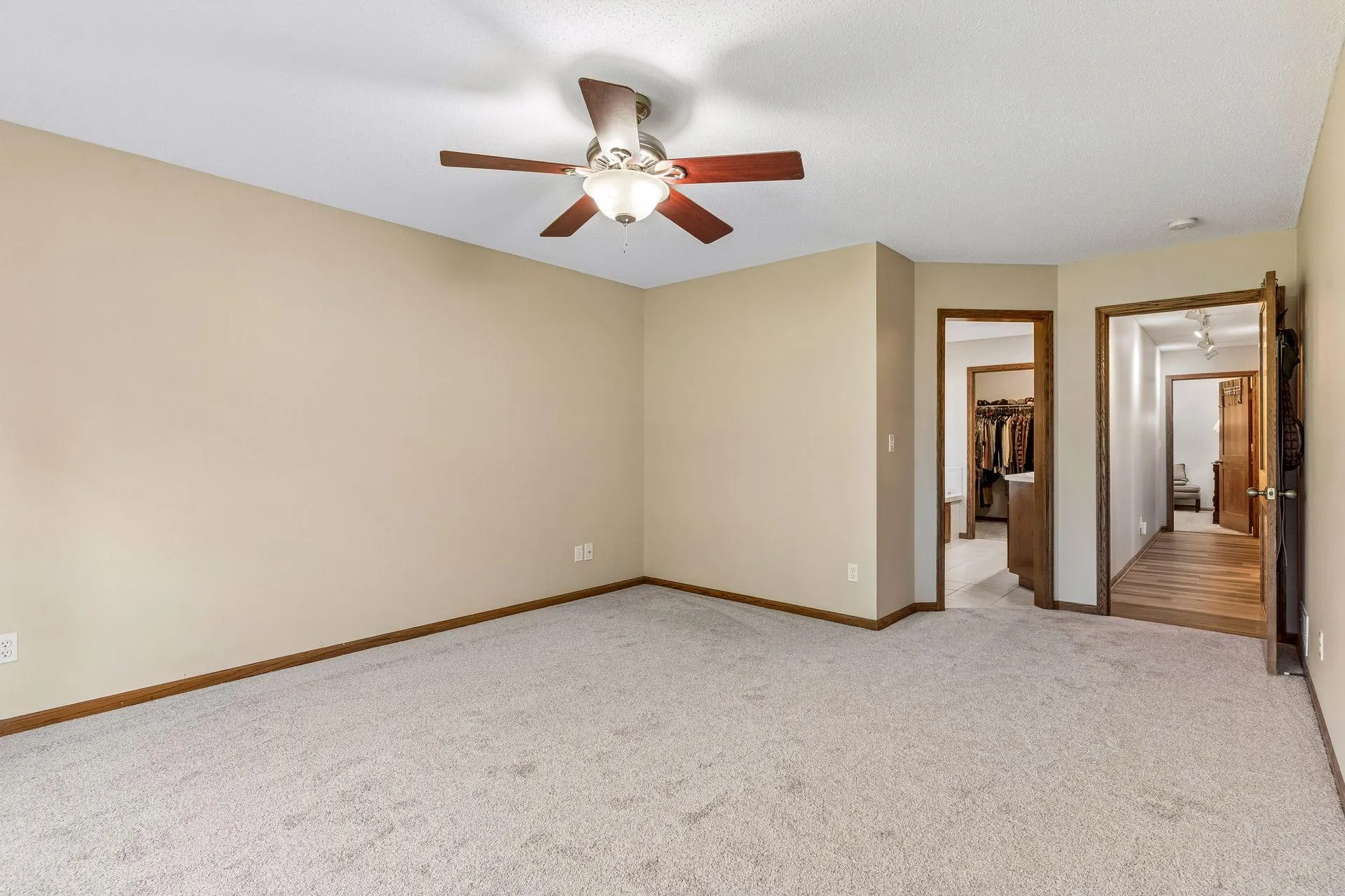 Photo 29 of 9813 Wedgewood Circle