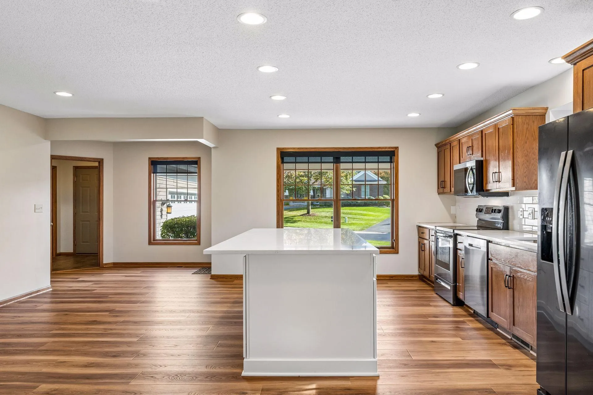 Photo 9 of 9813 Wedgewood Circle