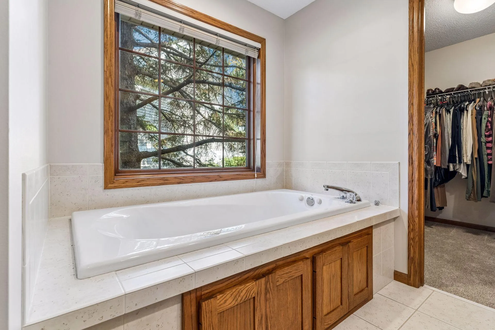 Photo 33 of 9813 Wedgewood Circle