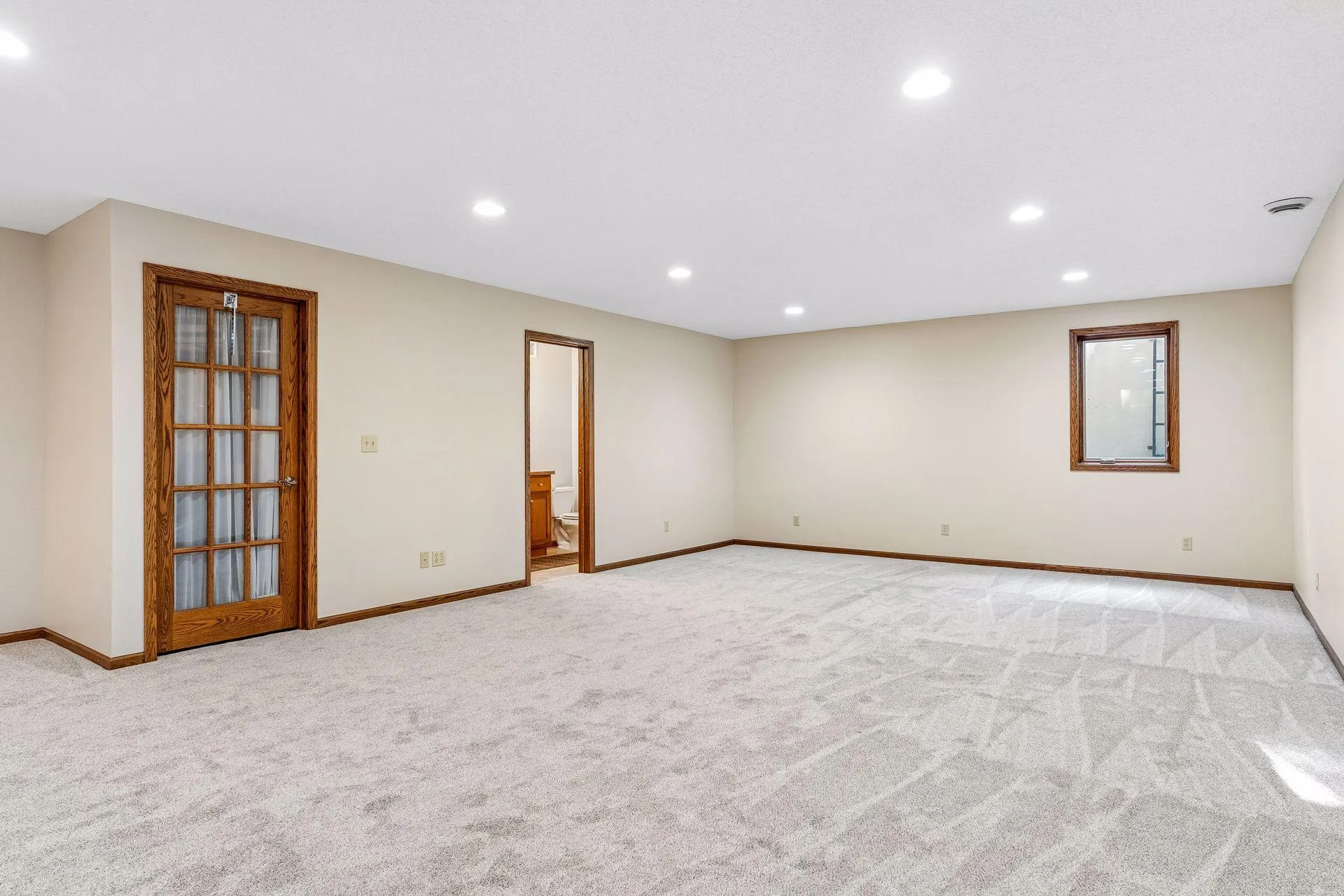 Photo 43 of 9813 Wedgewood Circle