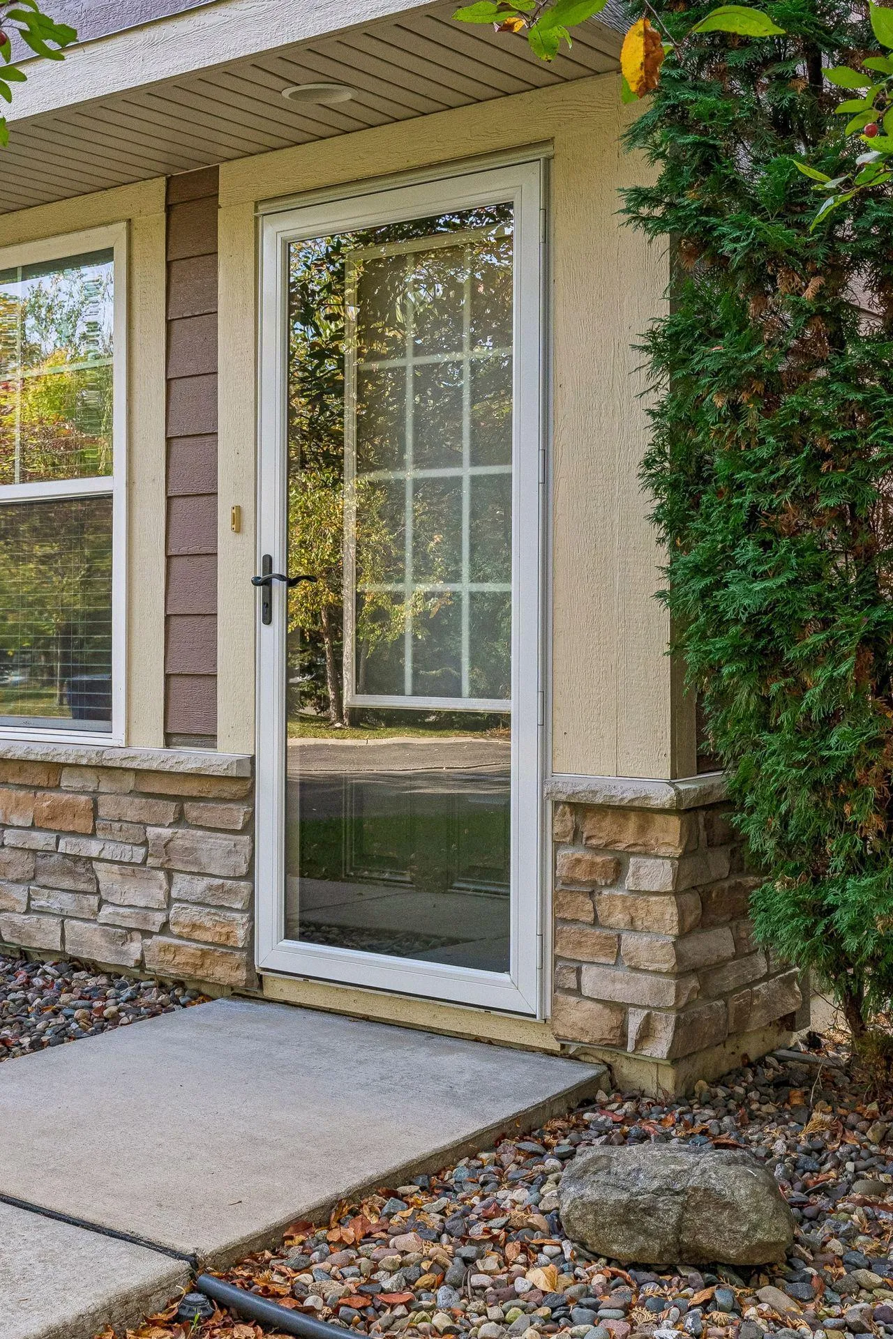 Photo 5 of 2117 Cedar Grove Trail