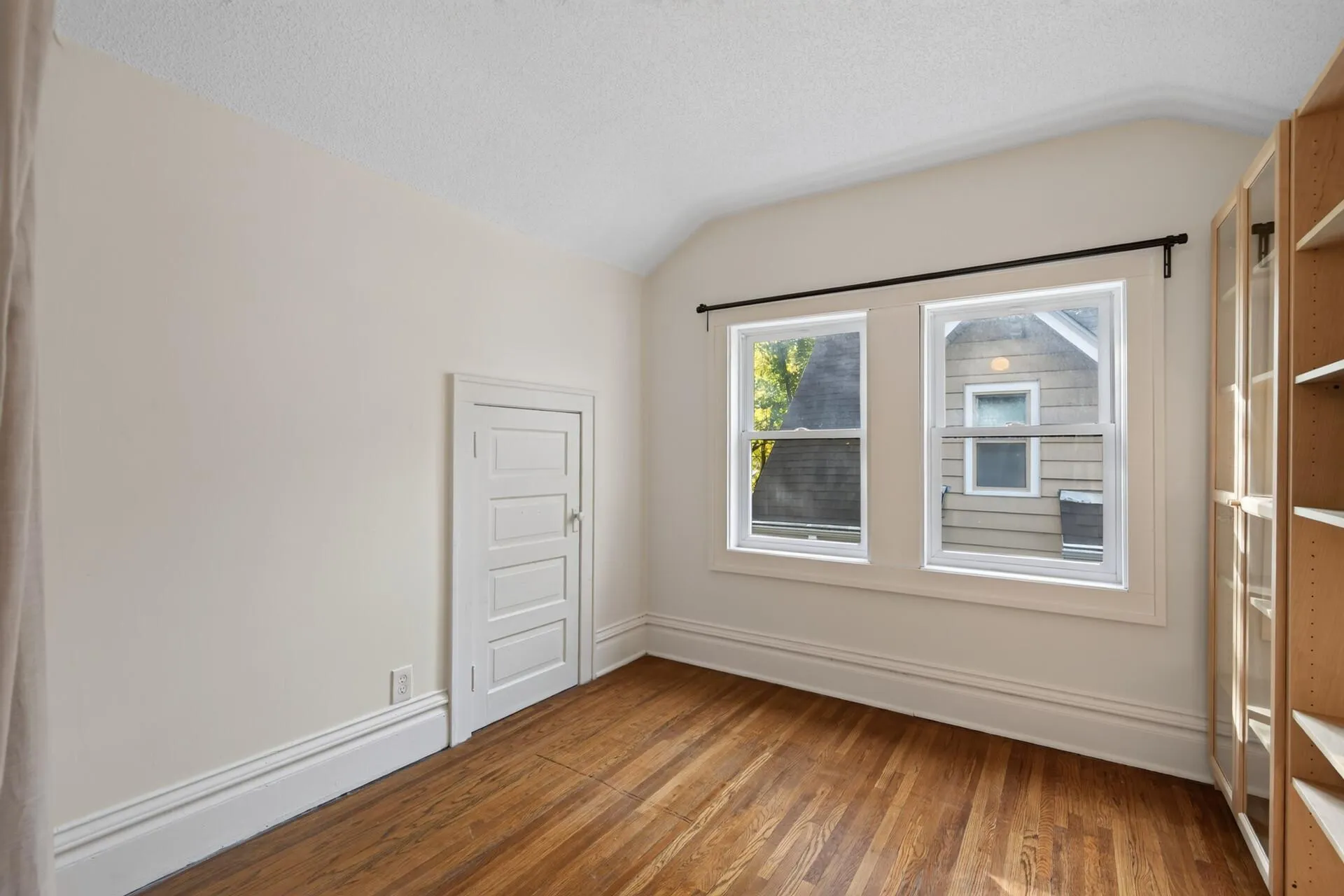 Photo 22 of 4151 2nd S Avenue