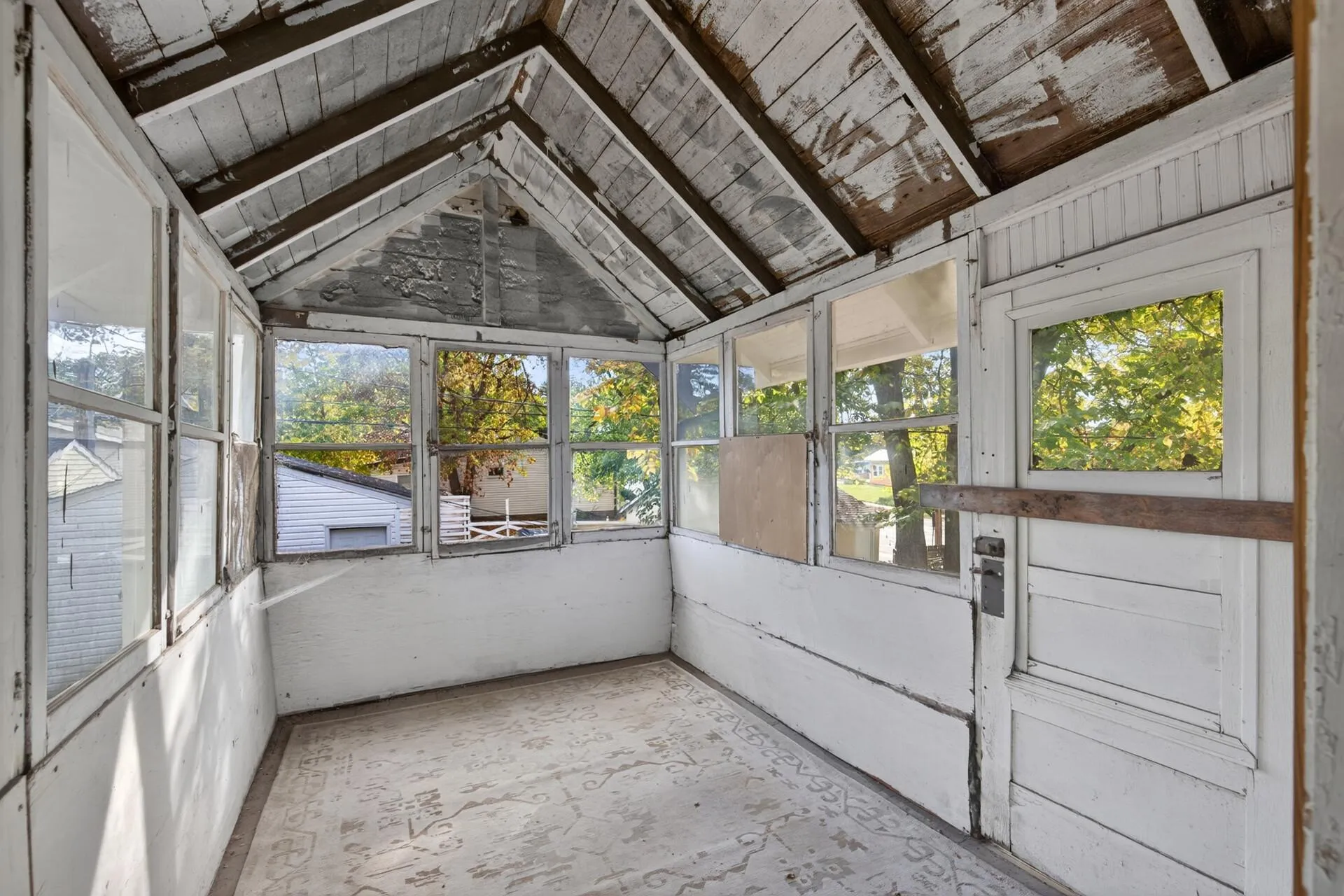 Photo 25 of 4151 2nd S Avenue
