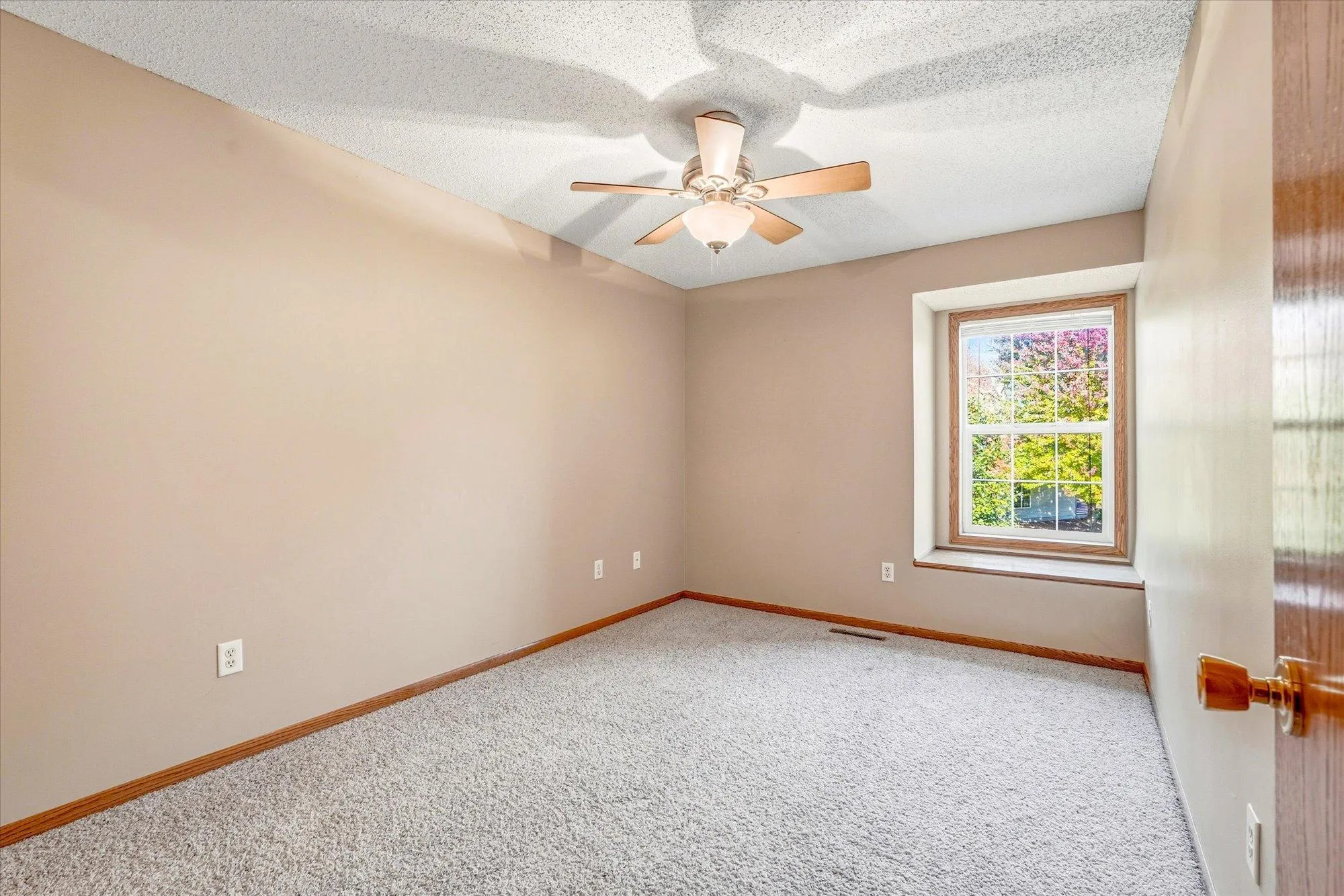 Photo 31 of 1032 Kaylee Street