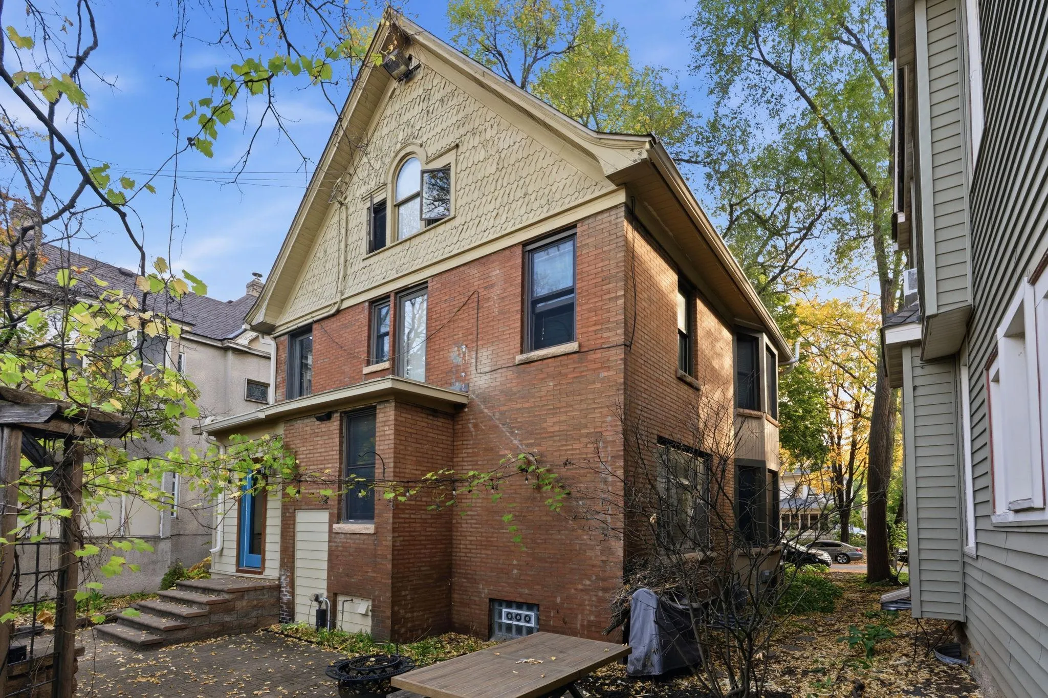 Photo 4 of 2708 Emerson S Avenue