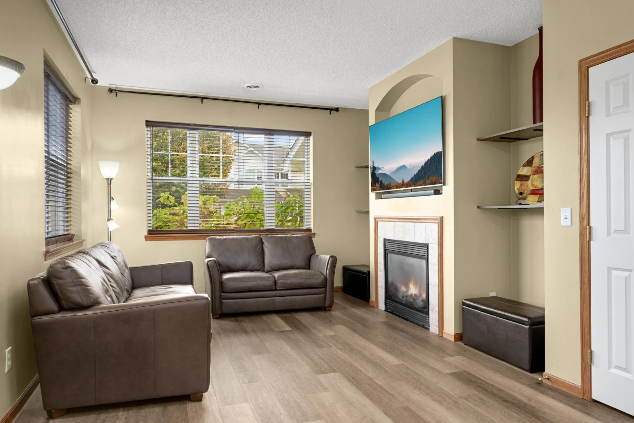 Photo 6 of 5370 172nd W Street Unit 703