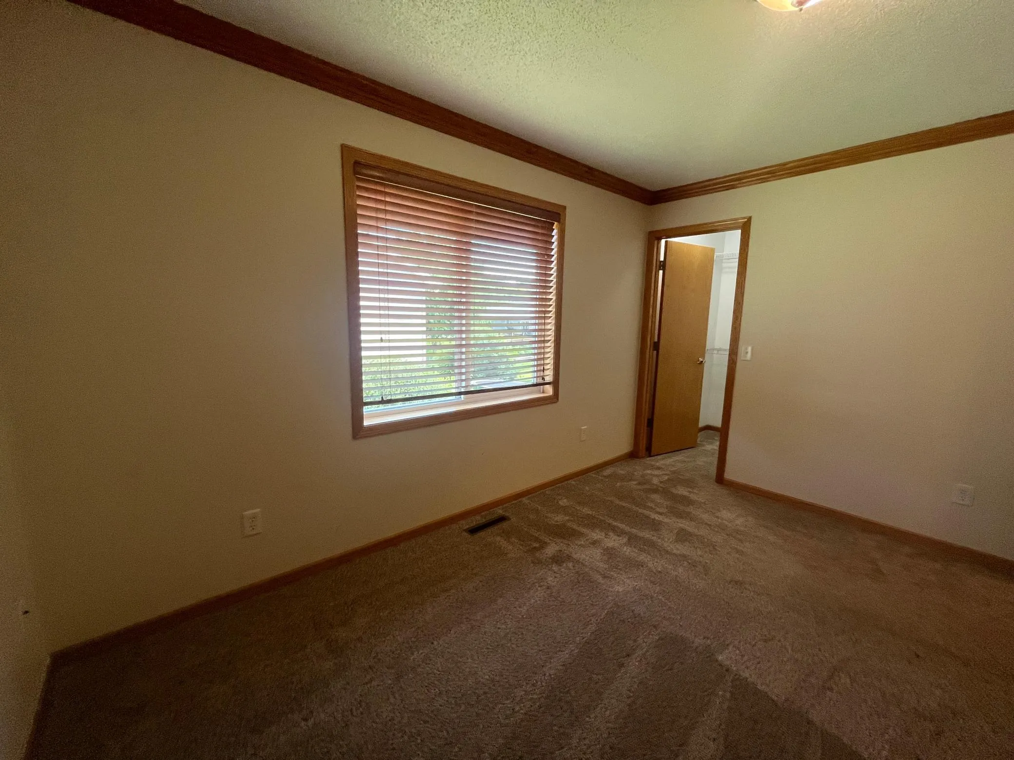Photo 17 of 7776 Large Ne Avenue