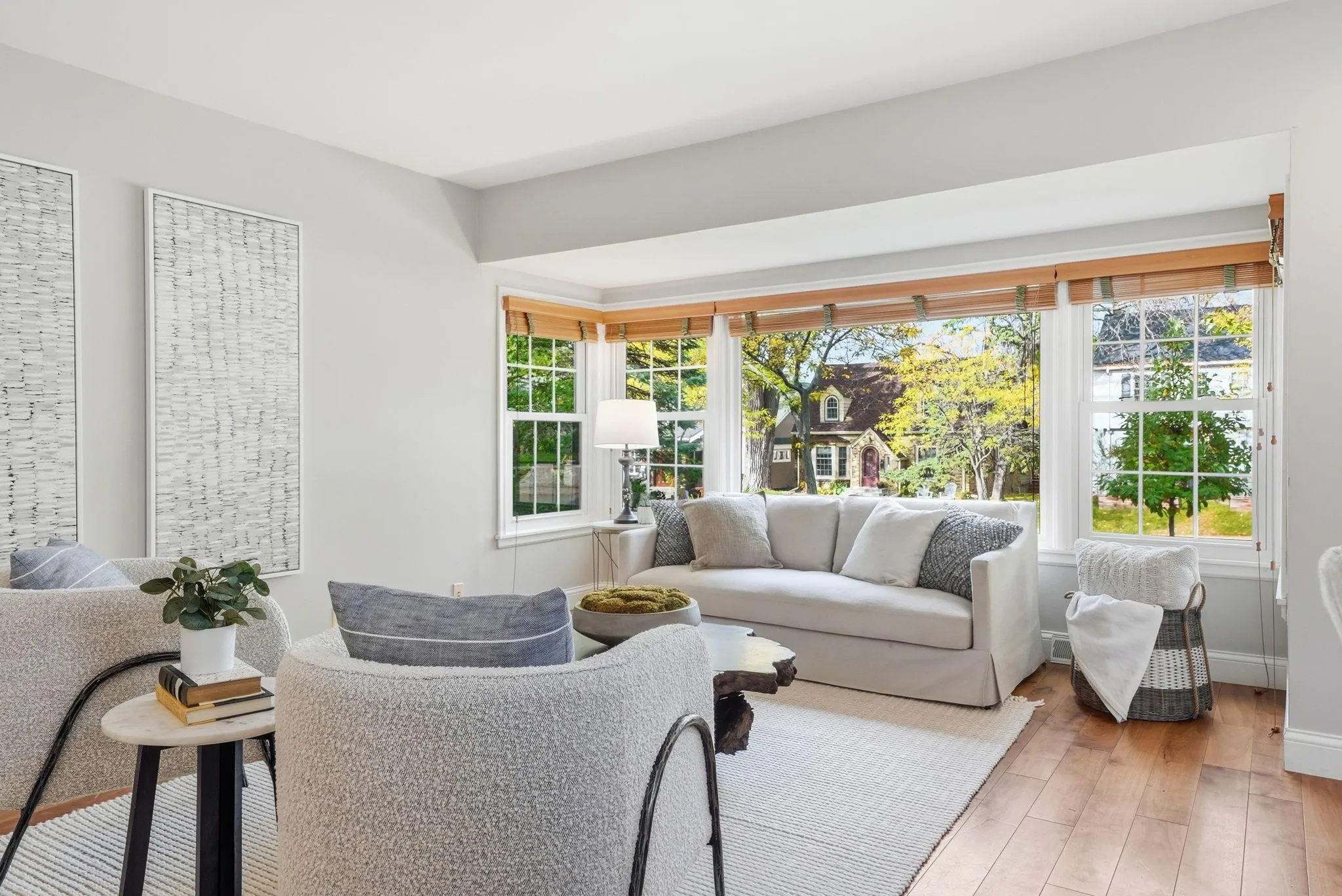 Photo 4 of 1101 W 53rd Street